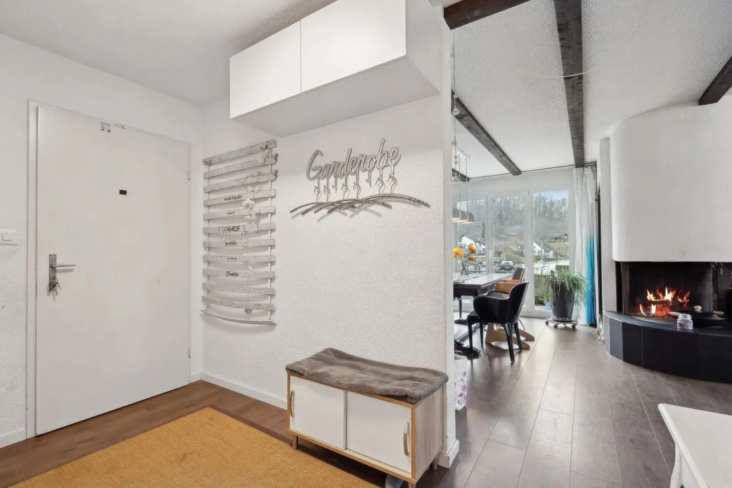 Spacious living experience with charm and character in Glattfelden - Photo 6 of 13