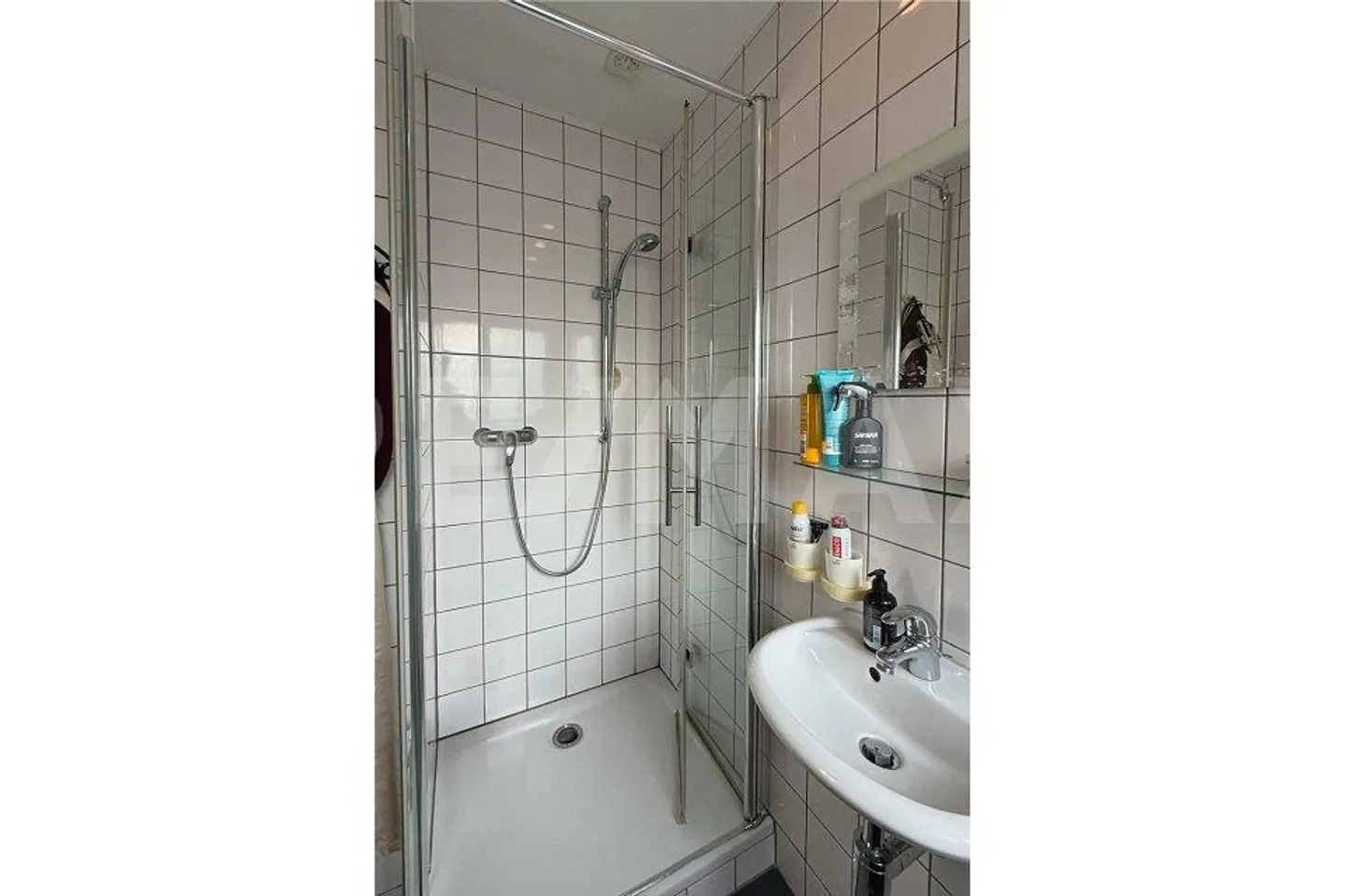 Your new home with history and charm overlooking the Aarburg fortress - Photo 3 of 12