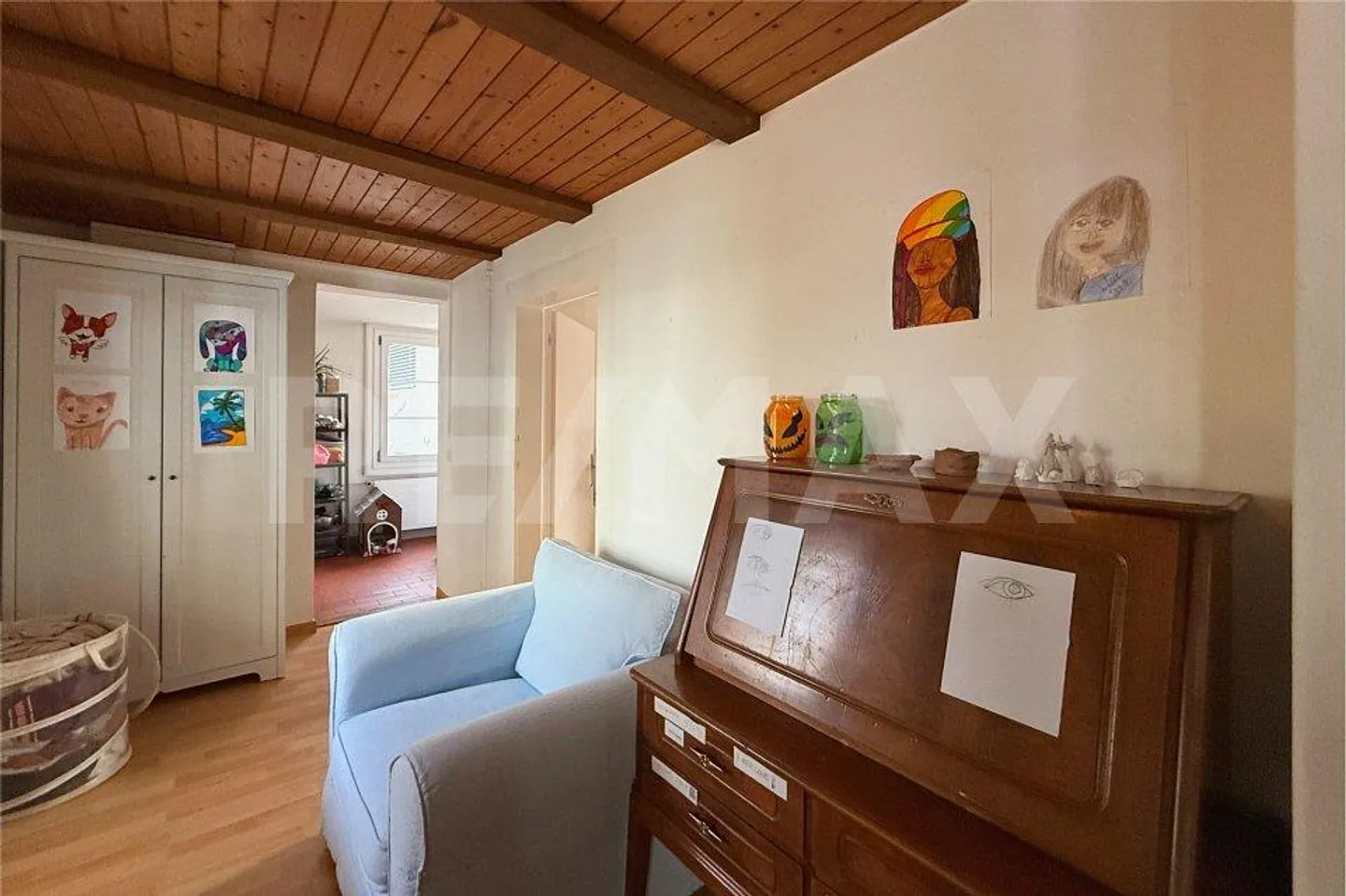 Your new home with history and charm overlooking the Aarburg fortress - Photo 8 of 12