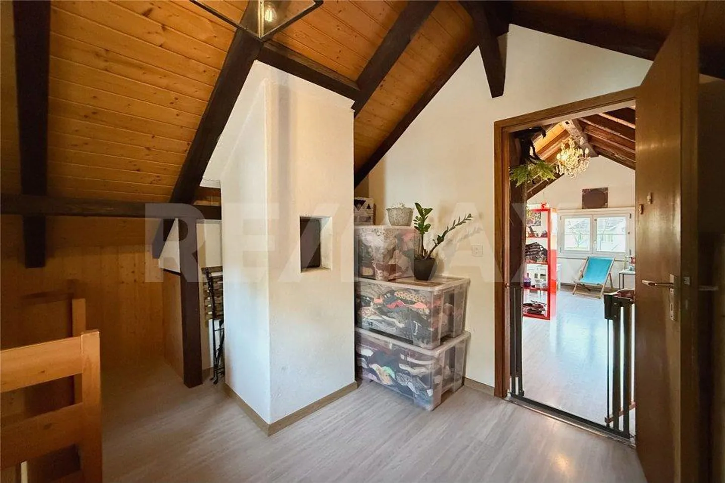 Your new home with history and charm overlooking the Aarburg fortress - Photo 11 of 12