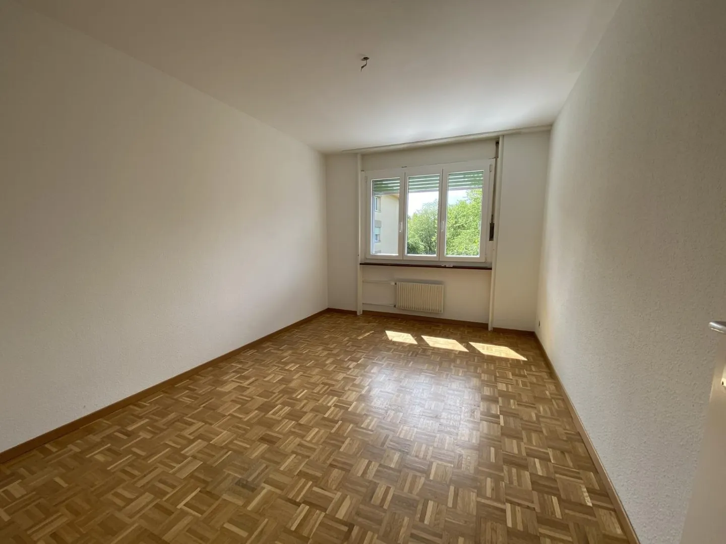 Appartement avec 4.5 pièces au 2ème étage - Photo 4 sur 8