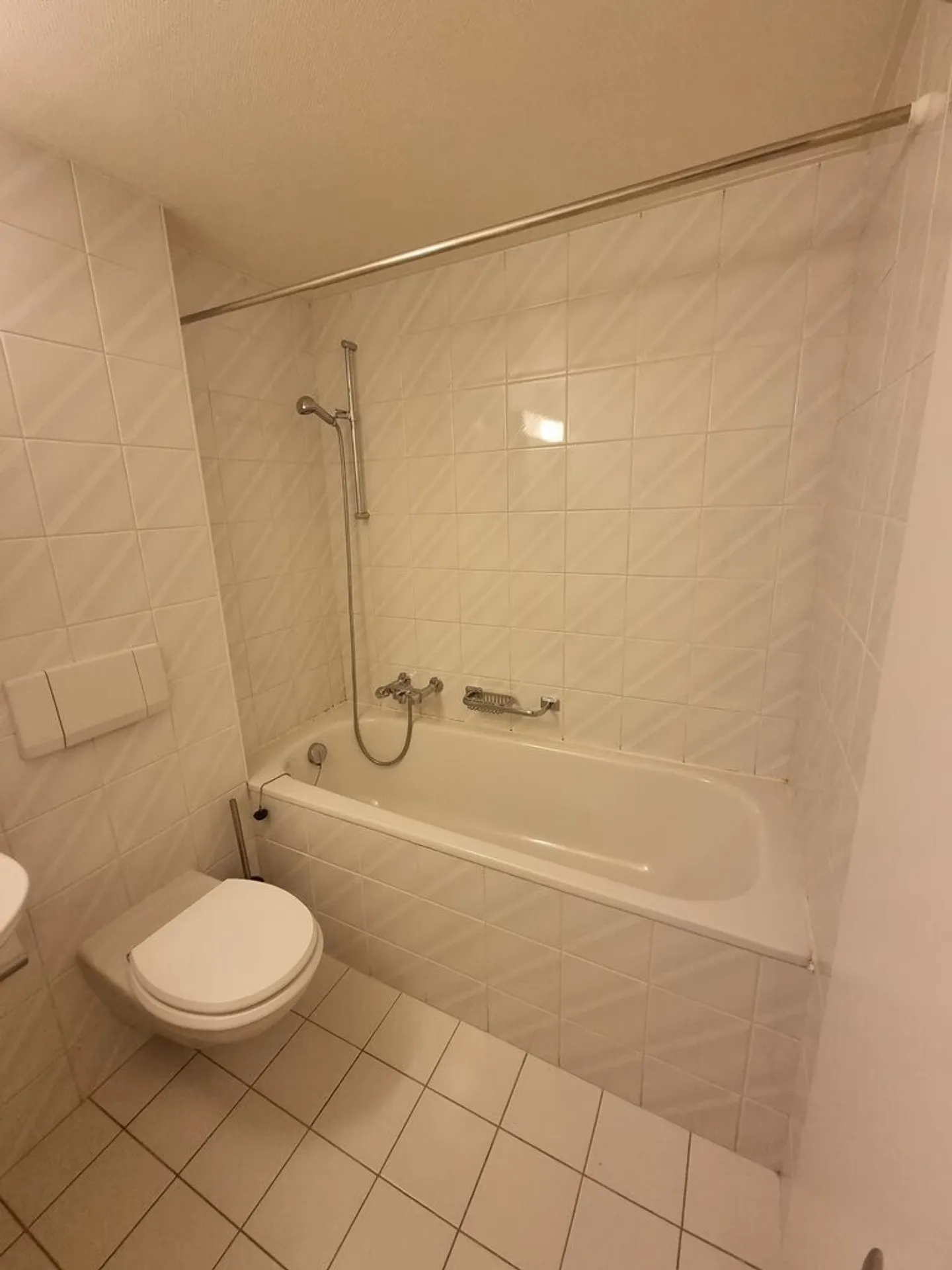 «Schöne 2-Zimmer-Wohnung in Lausanne mit Seeblick» - Foto 5 von 6