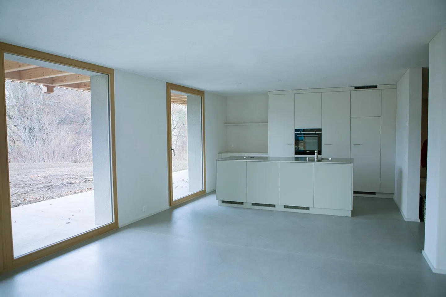 Appartement de jardin 4,5 pièces avec belle vue à Versam - Photo 3 sur 10