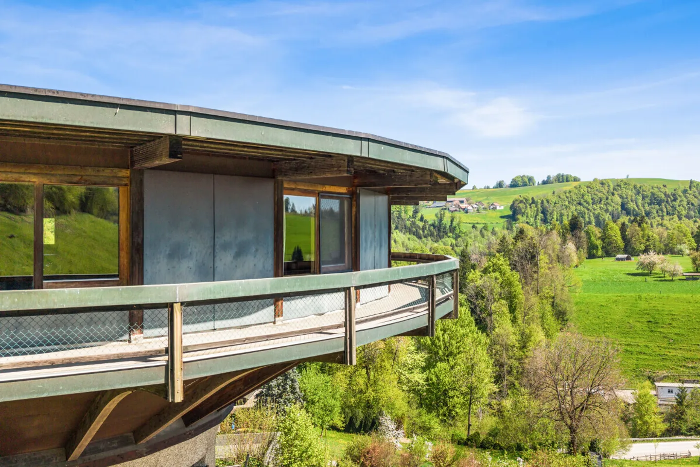 Vivere nella Casa Rotonda. Architettura, Natura e Tranquillità a Neuheim - Foto 11 di 12