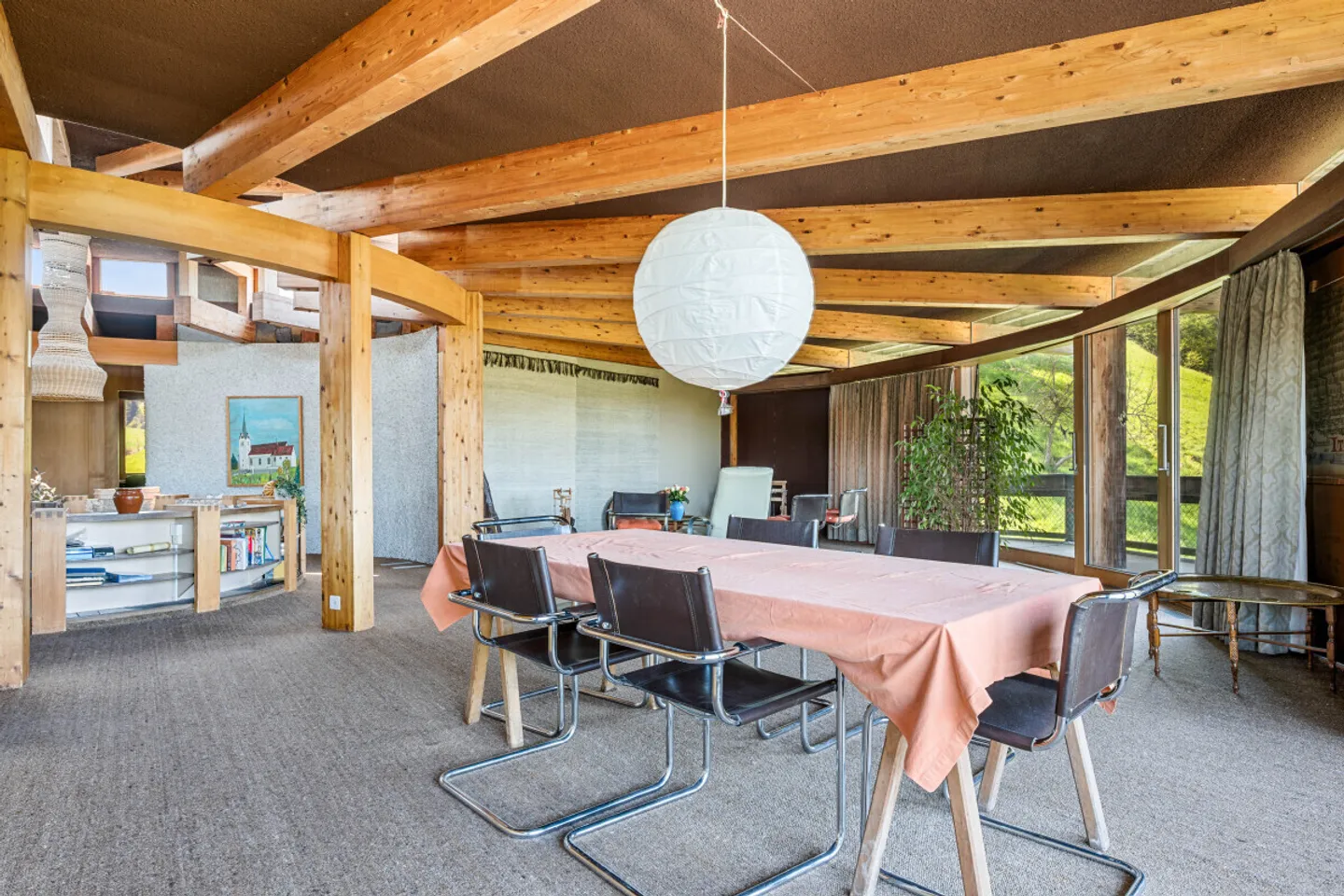 Vivere nella Casa Rotonda. Architettura, Natura e Tranquillità a Neuheim - Foto 7 di 12