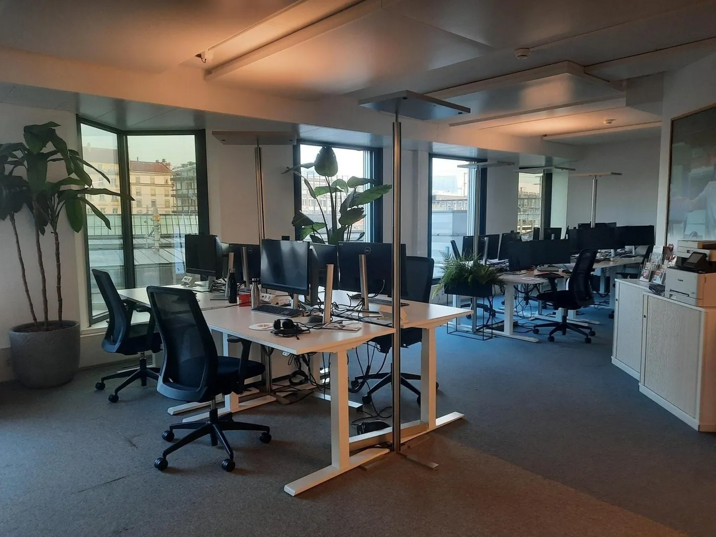 An open coworking office fully equipped for you and your team at Spaces Main Station - Photo 8 of 14