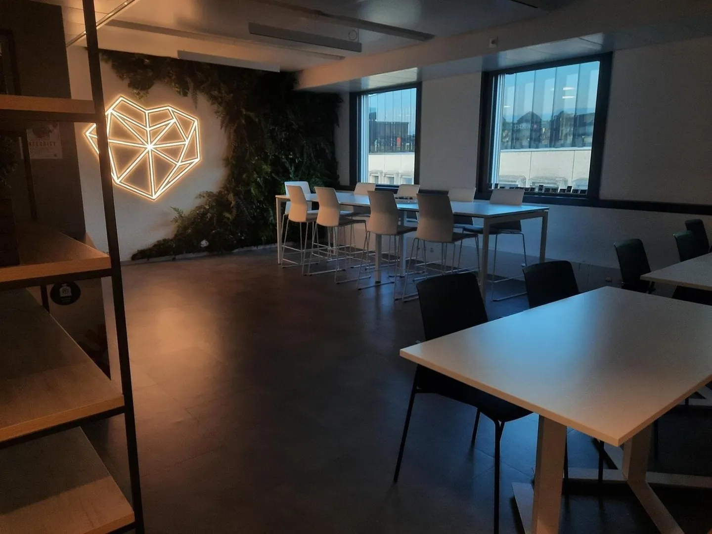 An open coworking office fully equipped for you and your team at Spaces Main Station - Photo 10 of 14