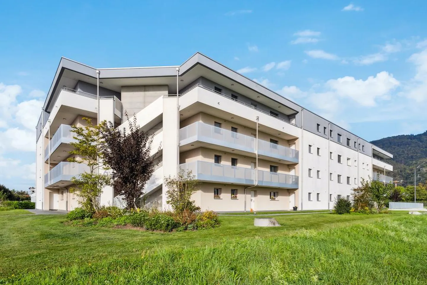 moderne und helle 4.5-Zimmerwohnung - Ihre Wohlfühloase! - Foto 8 von 8