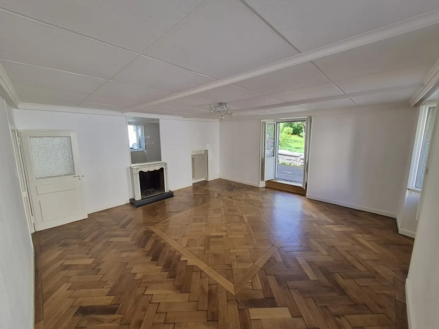 03160 - Appartamento 2½ locali - Envers 45 - Le Locle - Foto 3 di 7