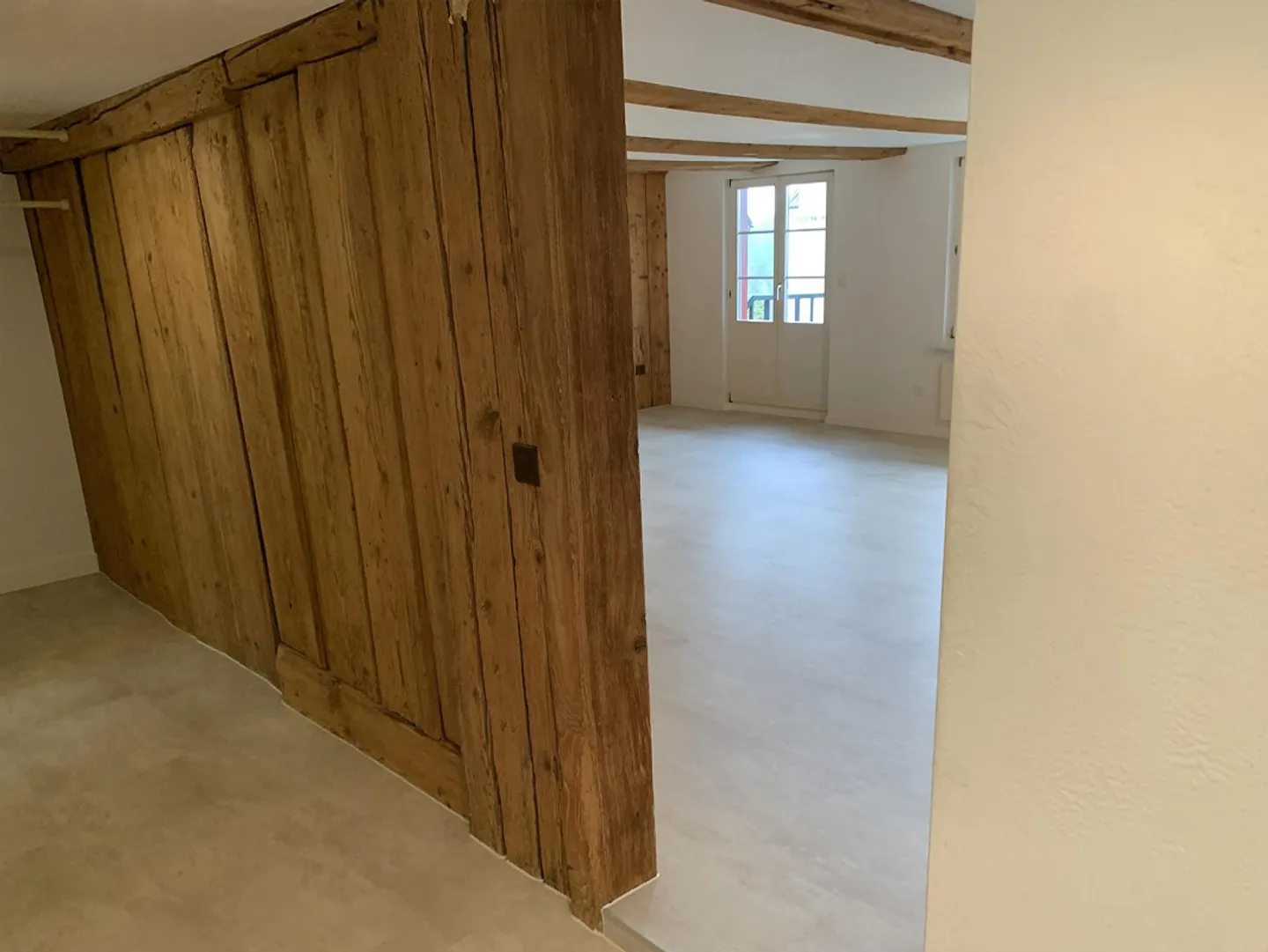 Grosszügige und heimelige 2.5-Zimmerwohnung mit grossem Balkon - Foto 10 von 21