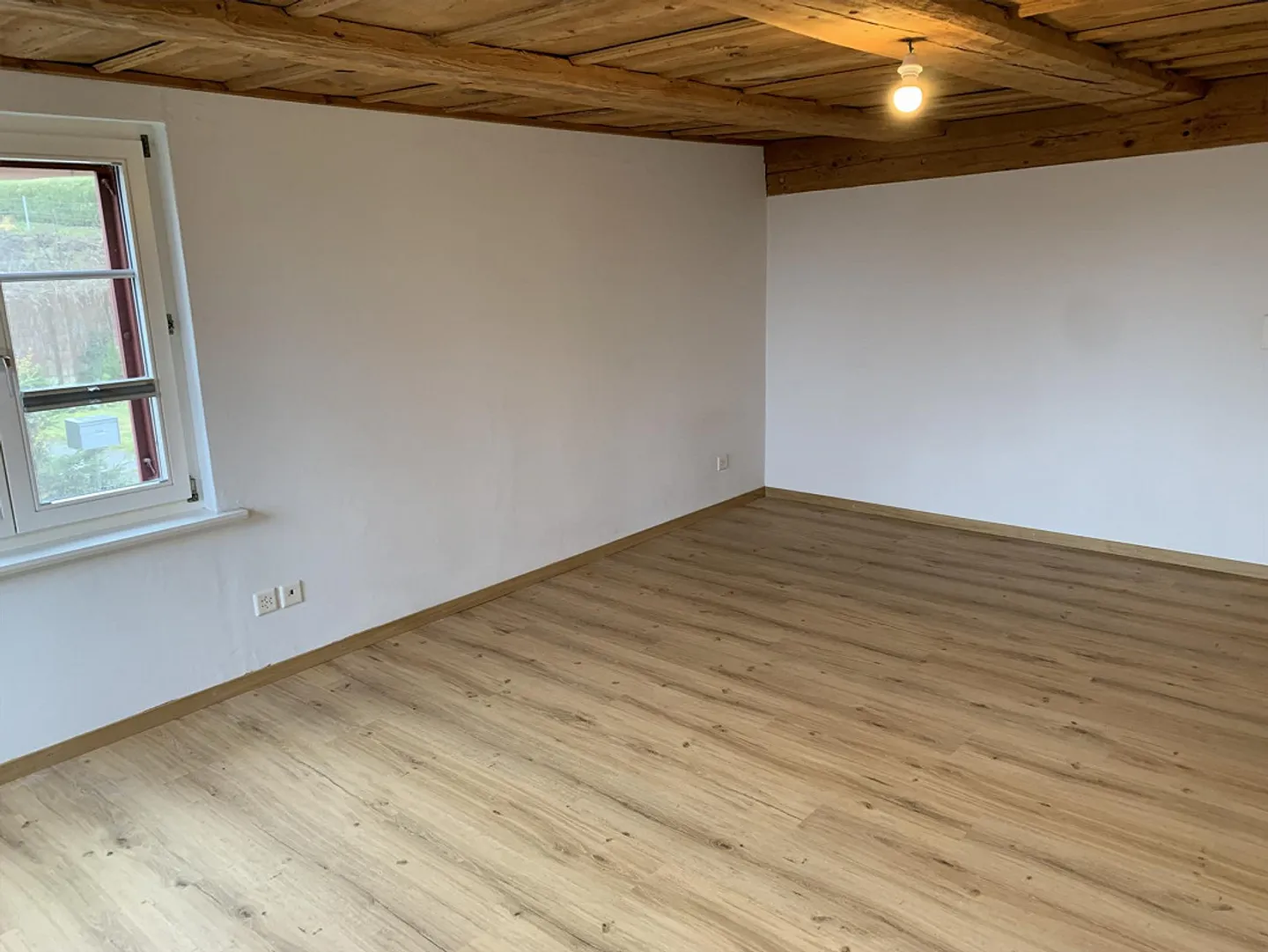 Grosszügige und heimelige 2.5-Zimmerwohnung mit grossem Balkon - Foto 11 von 21