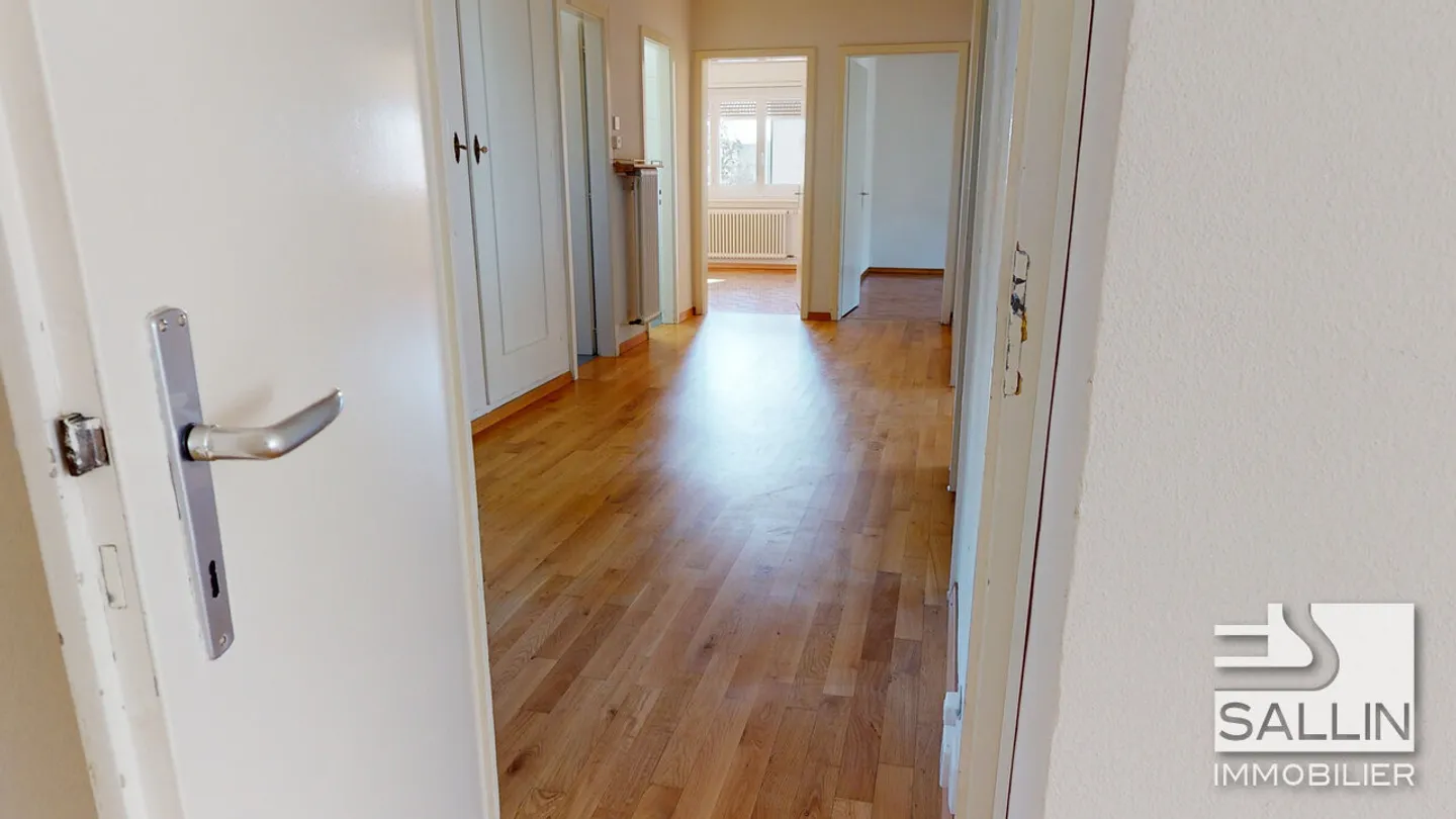 Apartment with 5½ rooms in the Beaumont district - Photo 10 of 13