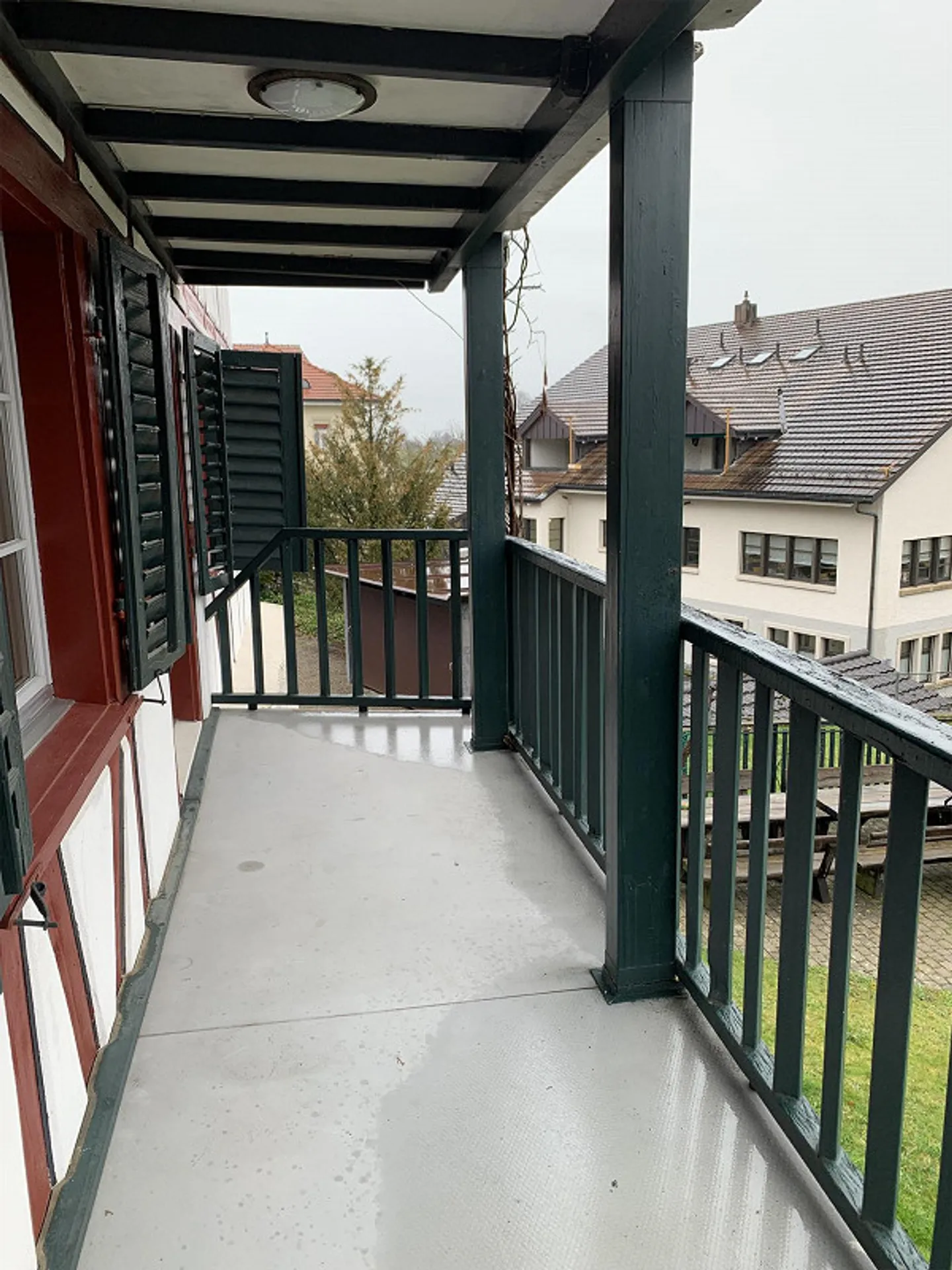 Grosszügige und heimelige 2.5-Zimmerwohnung mit grossem Balkon - Foto 16 von 21