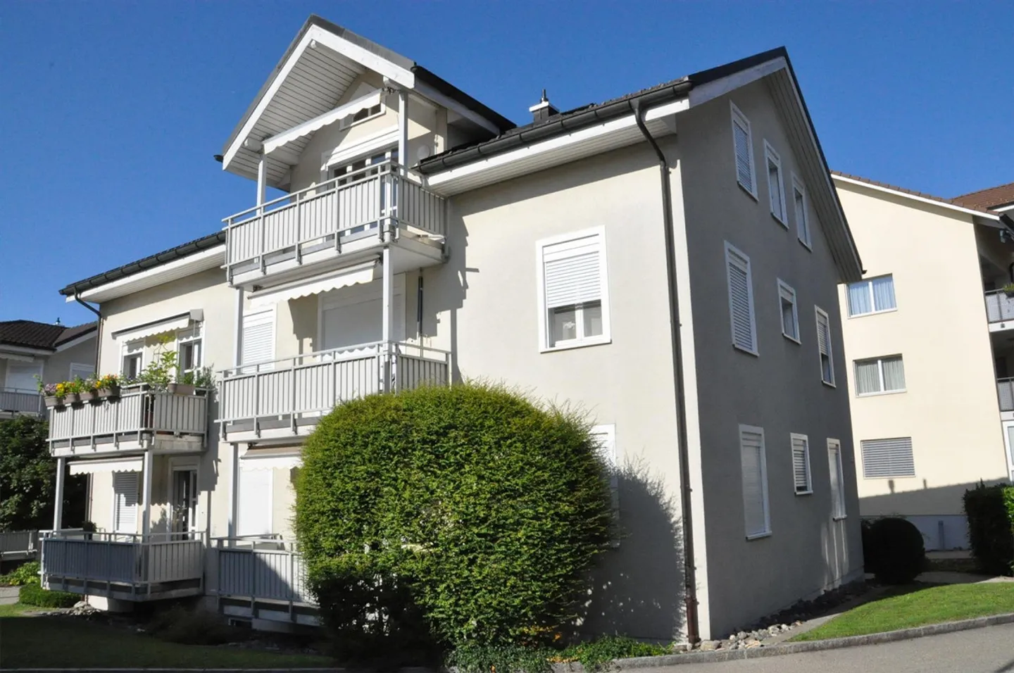 Beautiful, cozy 4½ room attic apartment with balcony ... - Photo 1 of 13