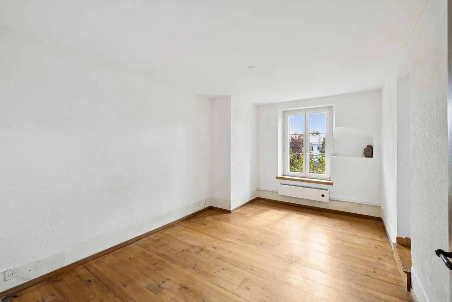 Casa di villaggio caratteristica, potenziale locativo ed espansione - Foto 9 di 12