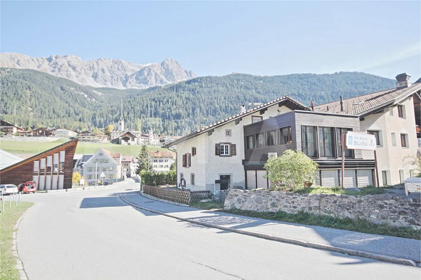 Incantevole casa unifamiliare - nel cuore del mondo montano grigionese - Foto 5 di 10