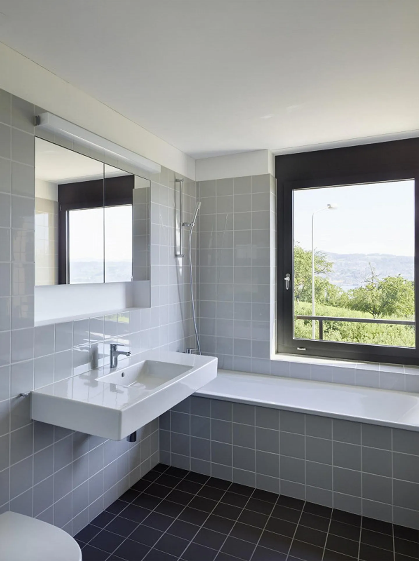 Flow Flats - absolute living with a view over Lake Zurich - Photo 6 of 9