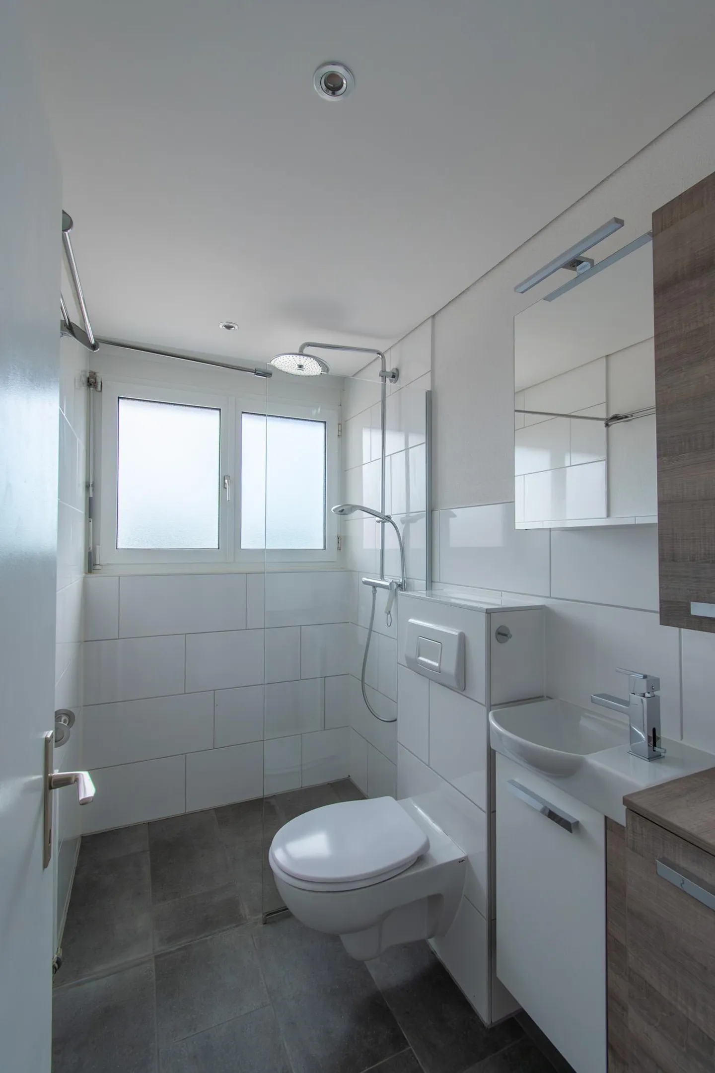 Ampio appartamento di 5,5 stanze con terrazza - Foto 10 di 13