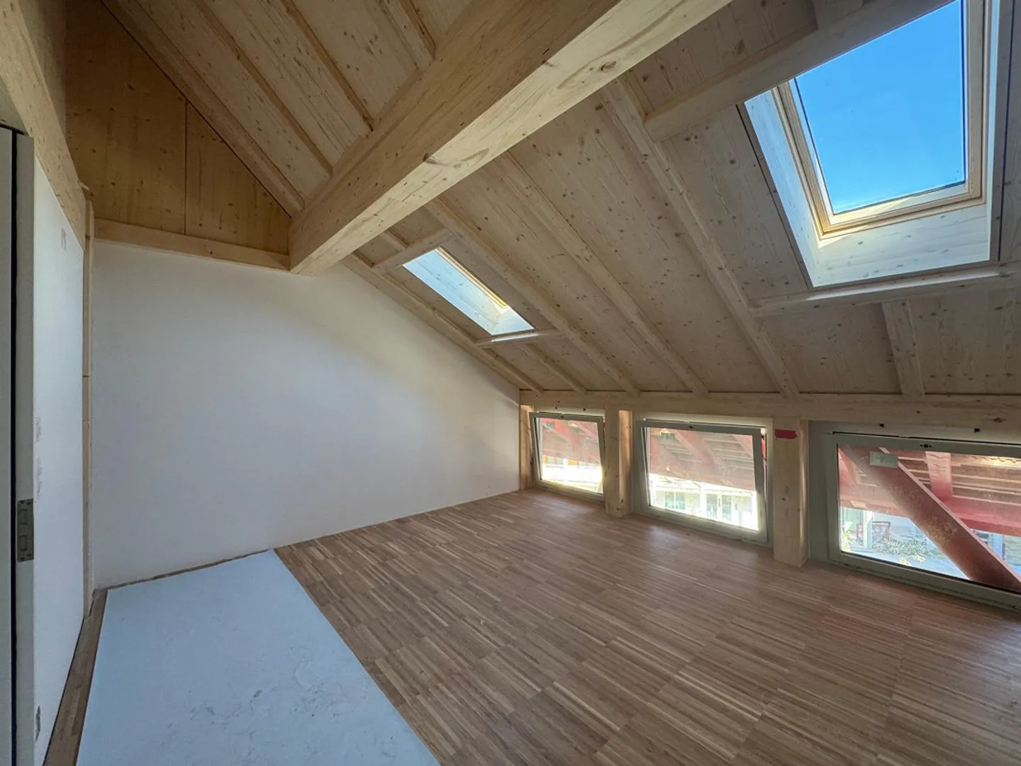 Appartamento duplex di 5,5 stanze - Foto 4 di 11