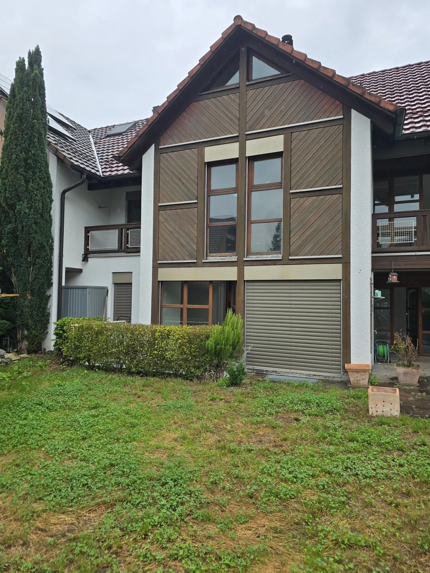 Einzigartiges 8.5-Zimmer-Reihenhaus mit Garten und Galerie in Würenlingen - Foto 12 von 13