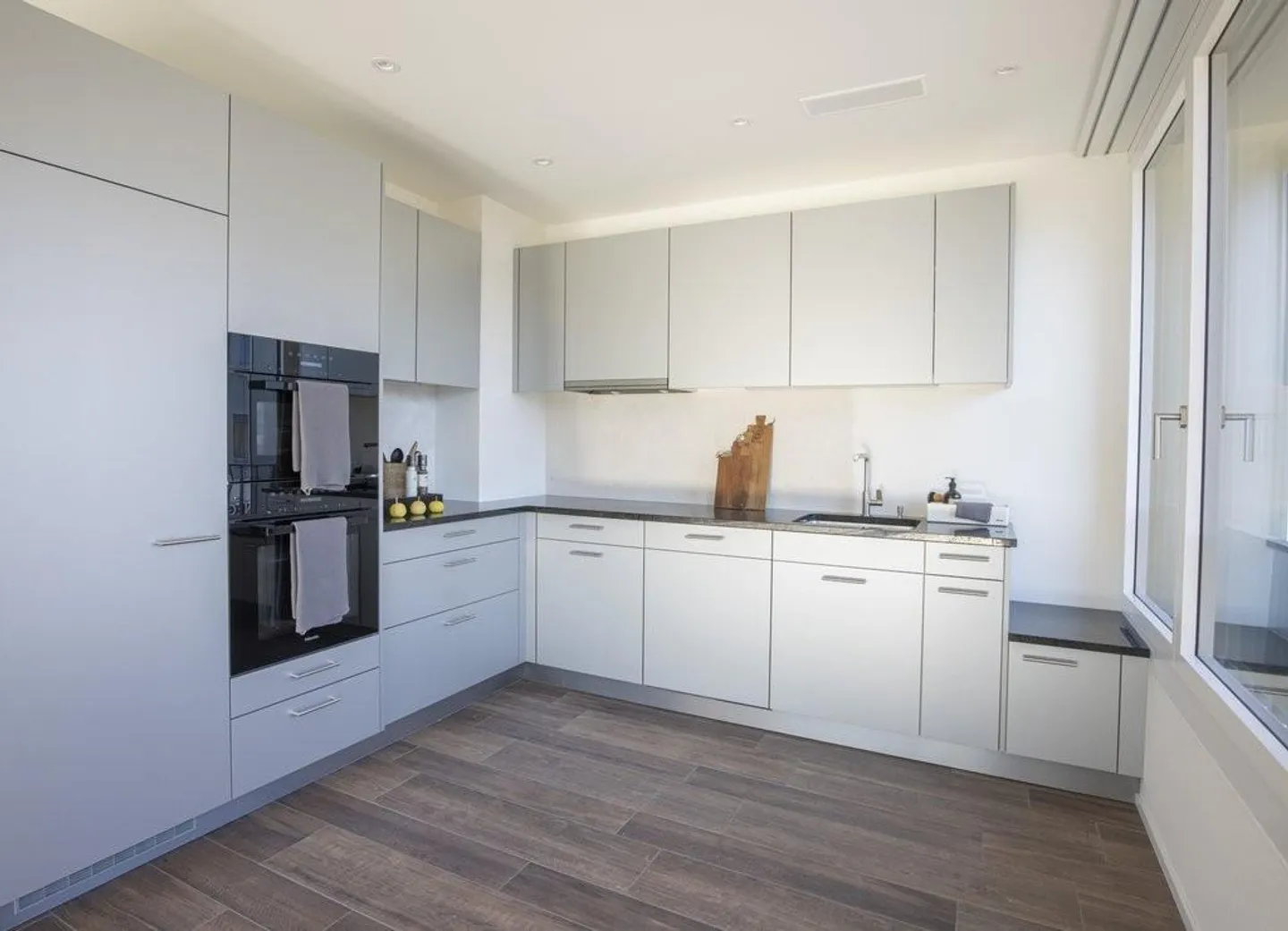 Modern 2.5-room apartment in the village center of Pratteln for rent - Photo 3 of 8