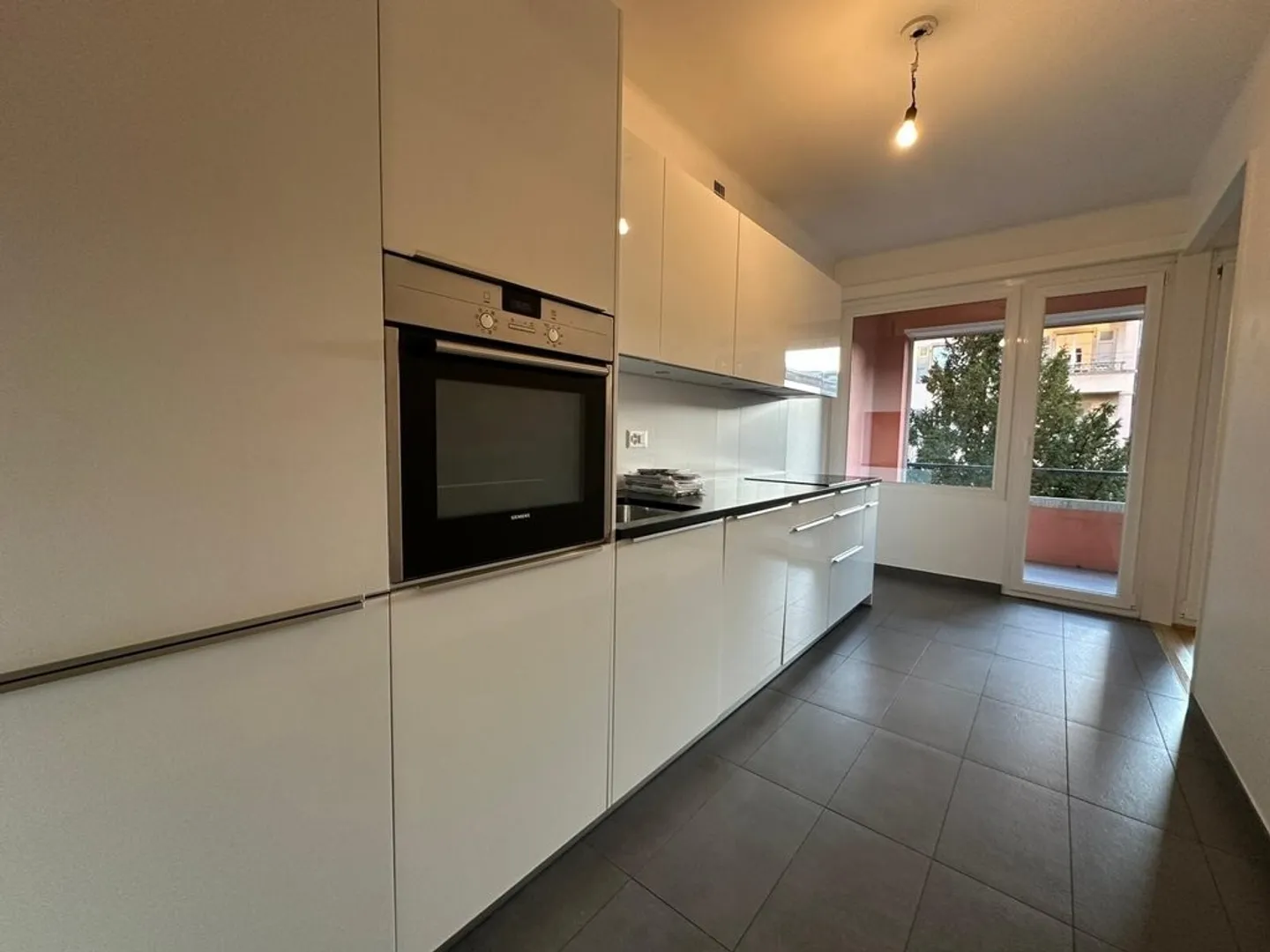 Appartement 3 pièces, 1206 Genève - Photo 2 sur 8