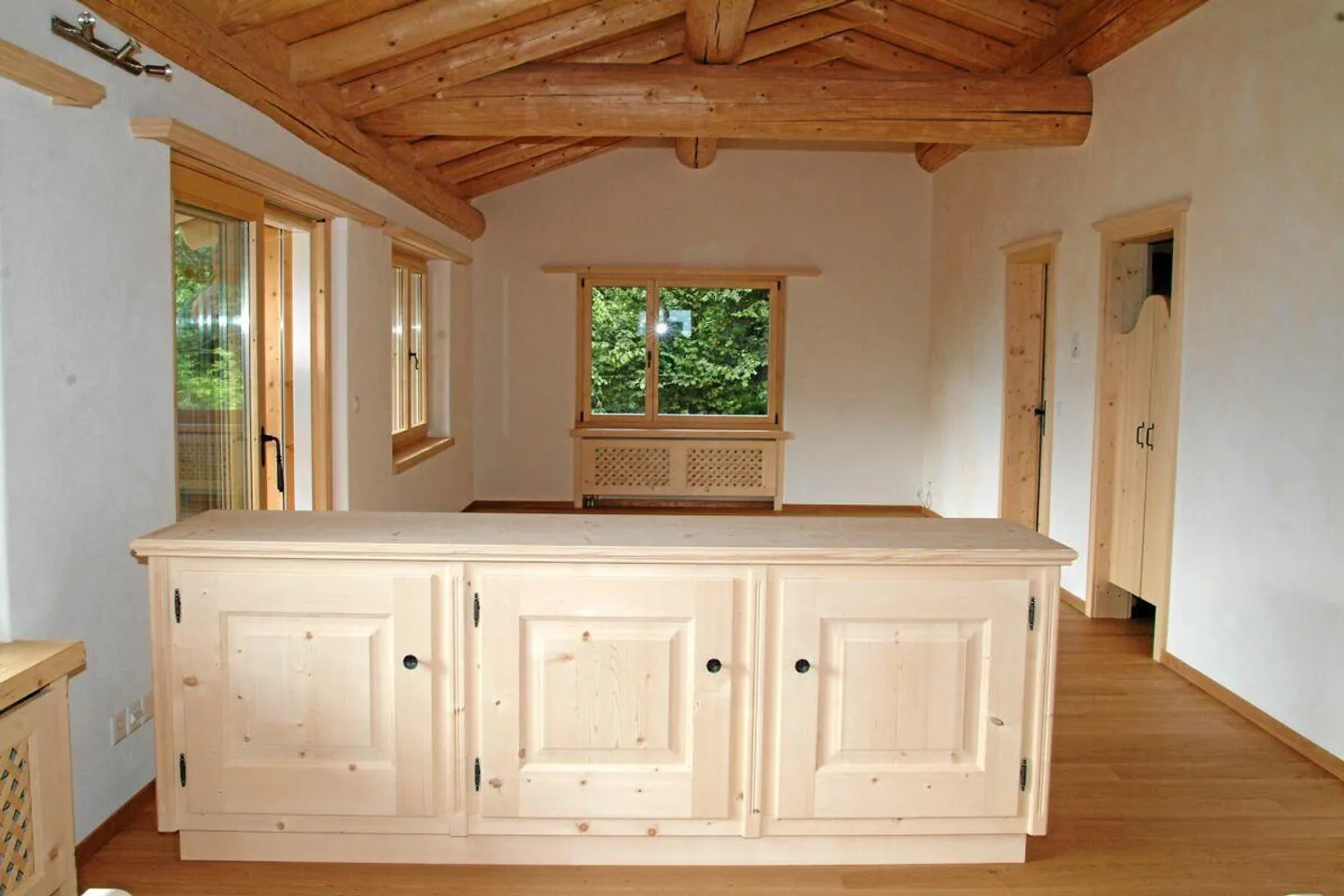 Exclusive Retreat Oasis in Klosters - Alpine Villa with Style - Photo 12 of 12