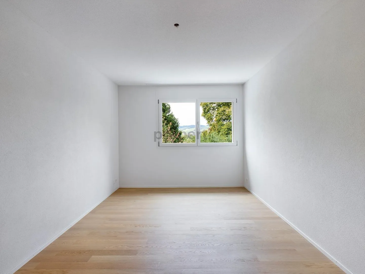 Moderne 3.5-Zimmer-Wohnung in Bärau mit Balkon und Parkplatz - Foto 6 von 10