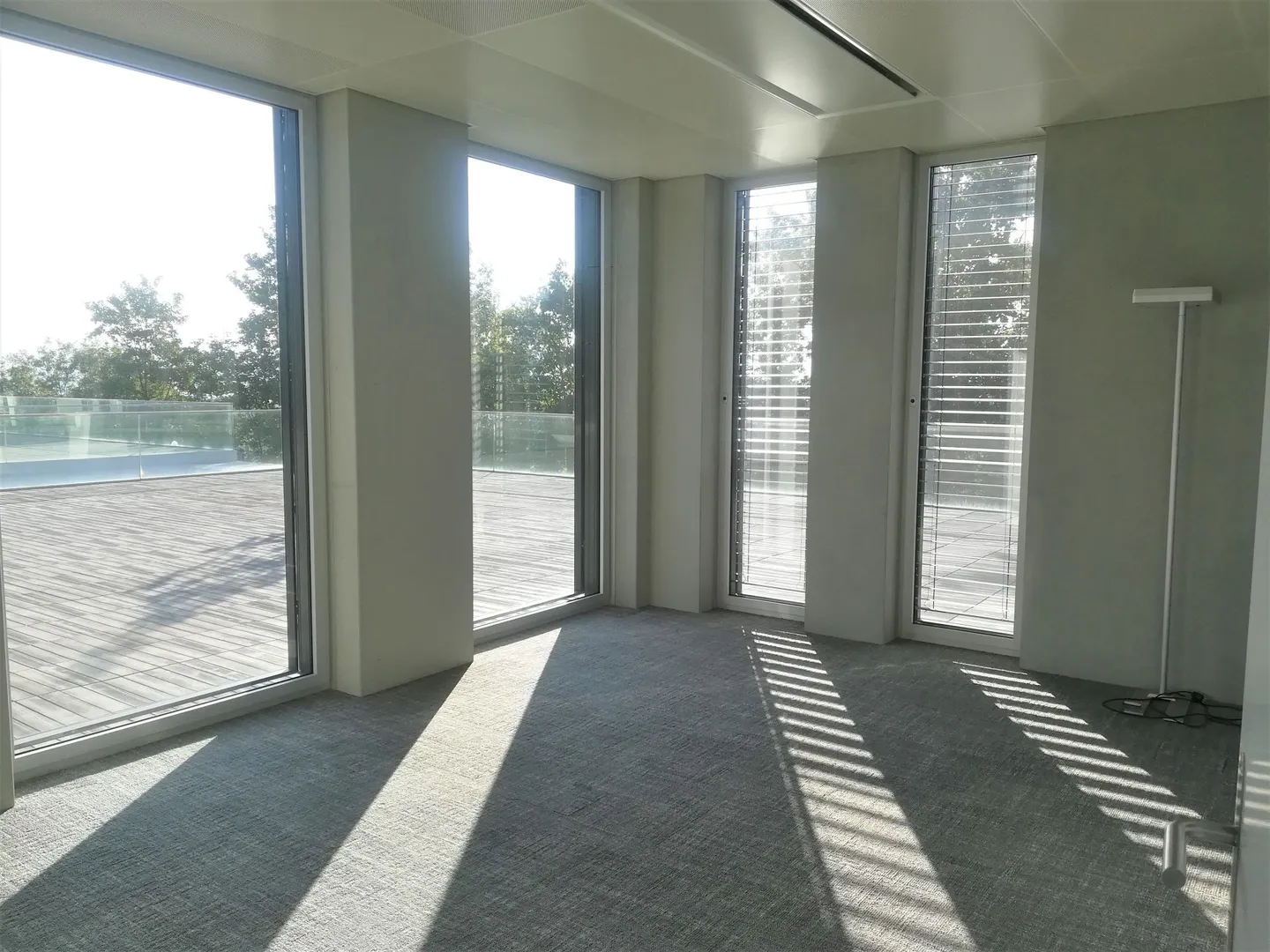 Immeuble Minergie, vaud superbes bureaux avec vue de 221 m2 - Photo 3 sur 10