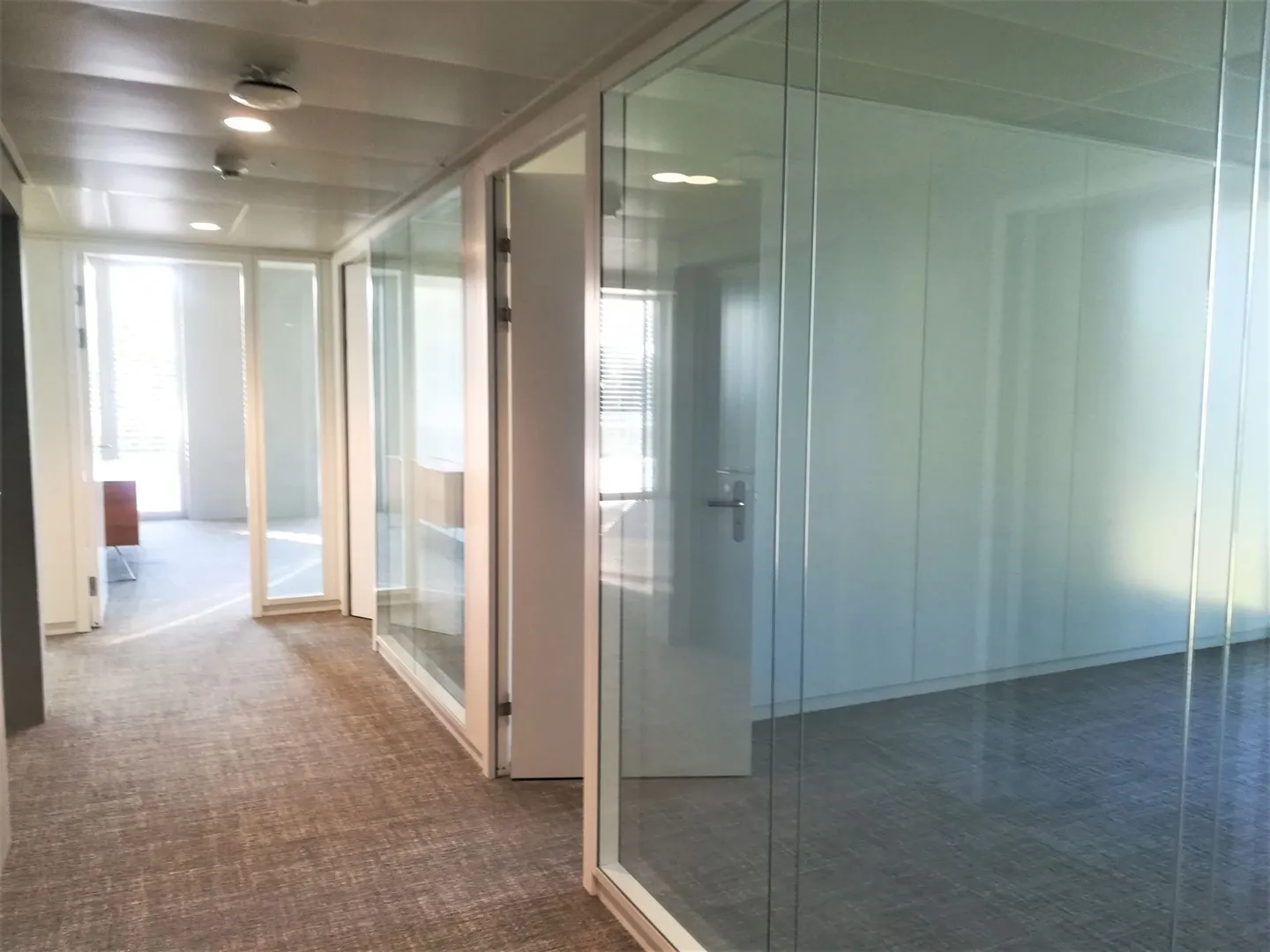 Immeuble Minergie, vaud superbes bureaux avec vue de 221 m2 - Photo 9 sur 10