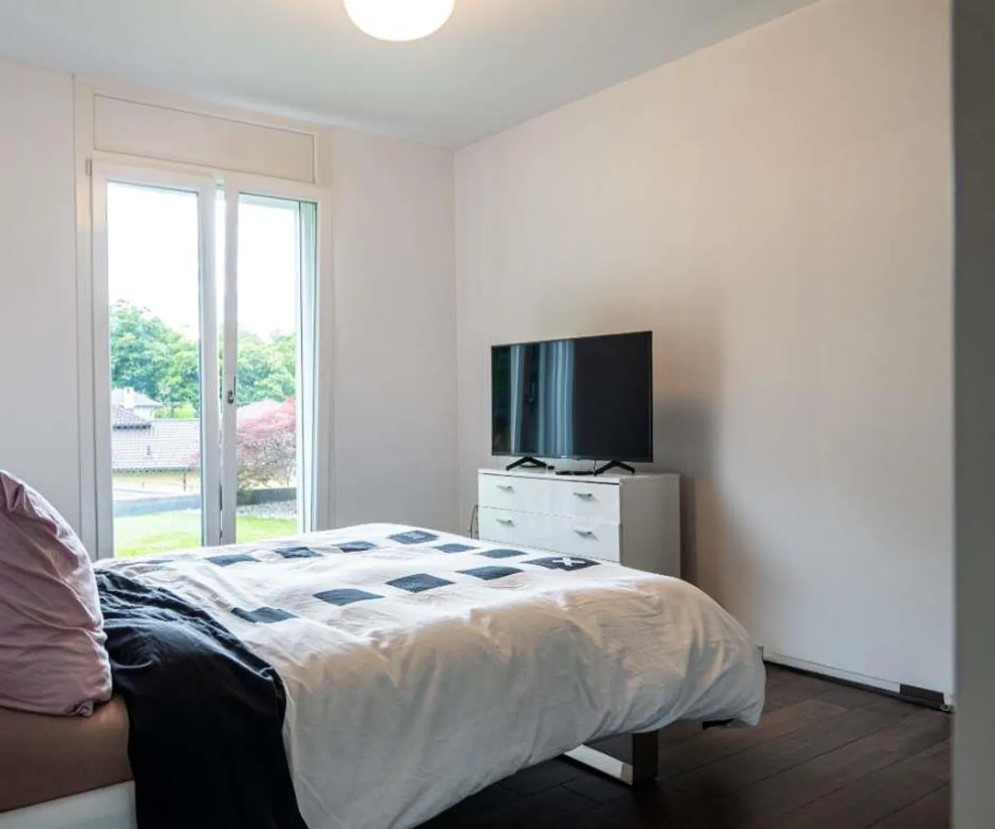 Appartamento 5,5 con Vista Esclusiva sui Castelli - Foto 11 di 13