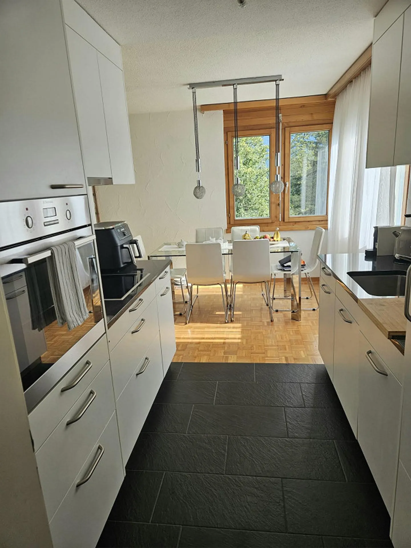 Grosszügige 2.5 Zimmer-Wohnung - Foto 4 von 12