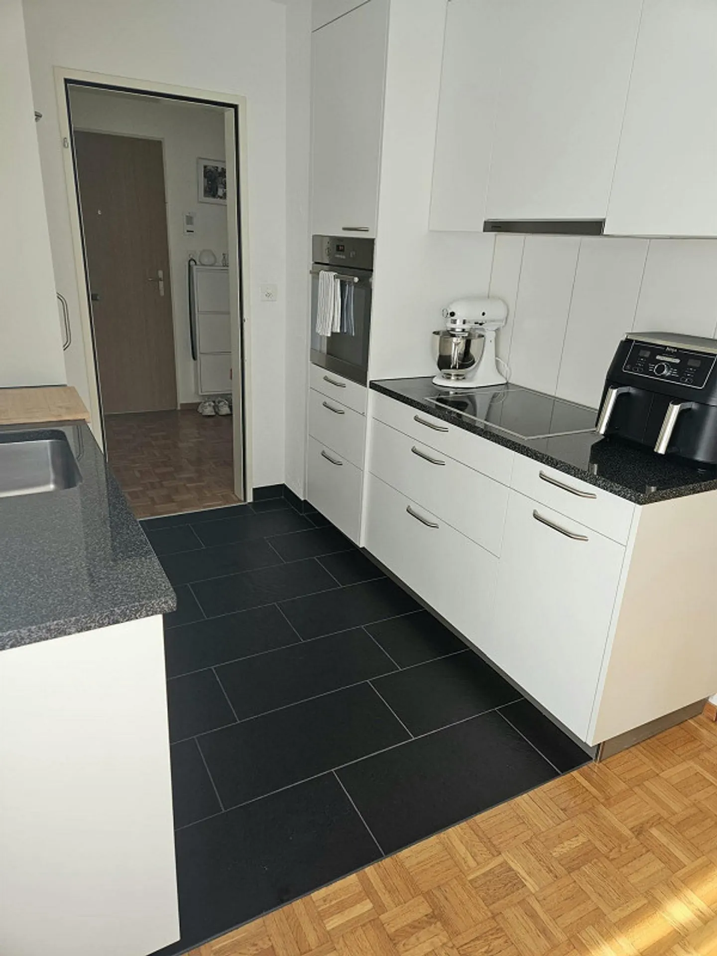 Grosszügige 2.5 Zimmer-Wohnung - Foto 5 von 12