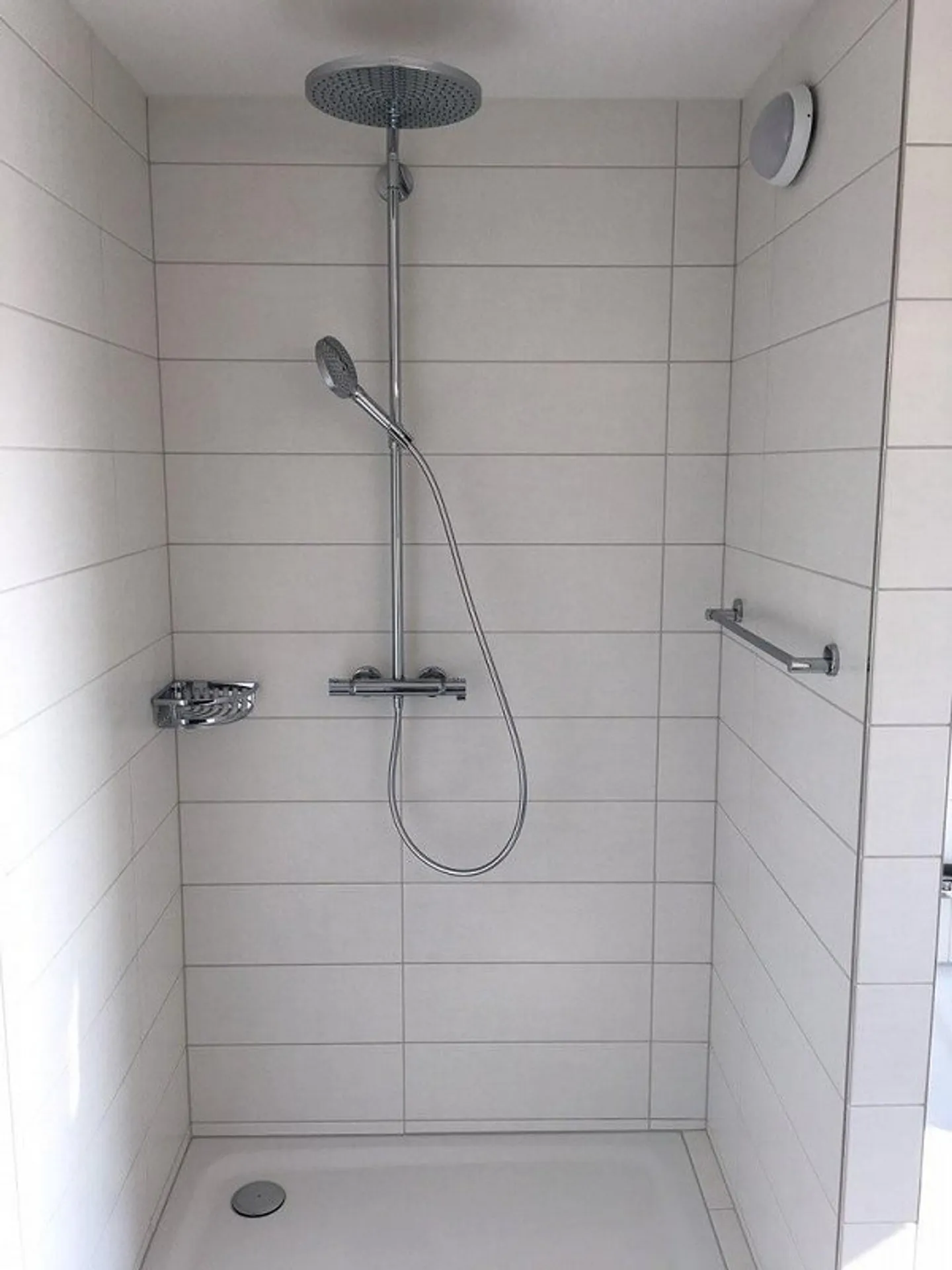 Modern apartment in Olten city center - Photo 8 of 9