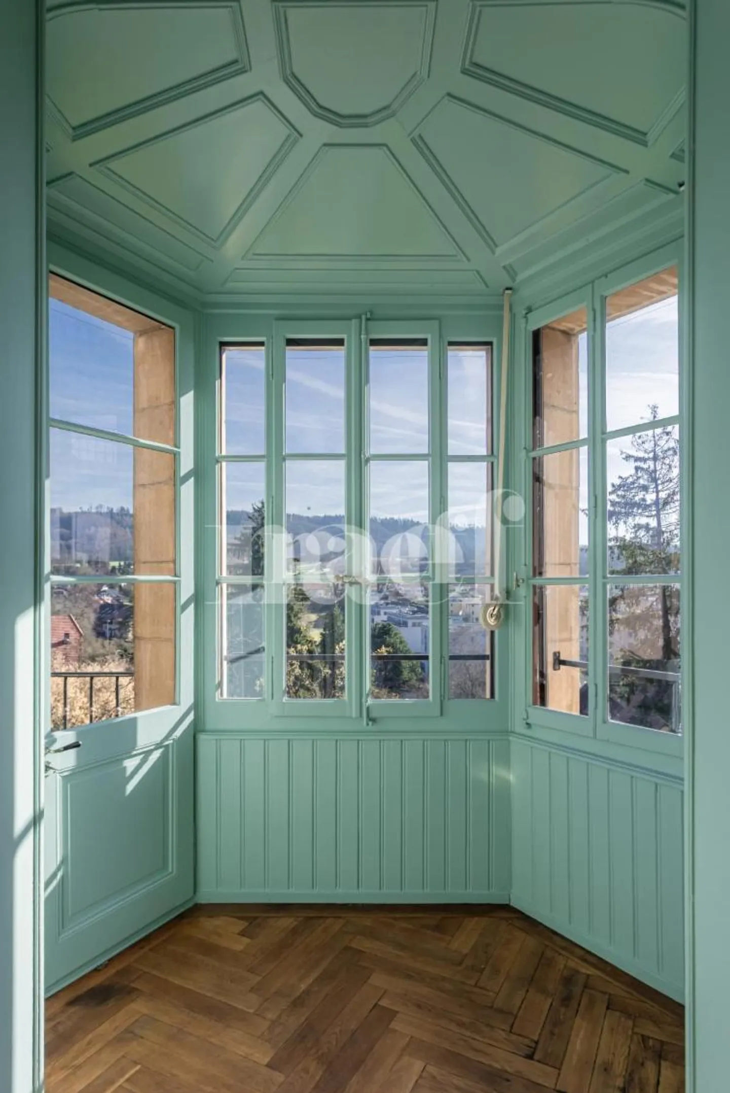 4.5 Room Apartment - Photo 1 of 10