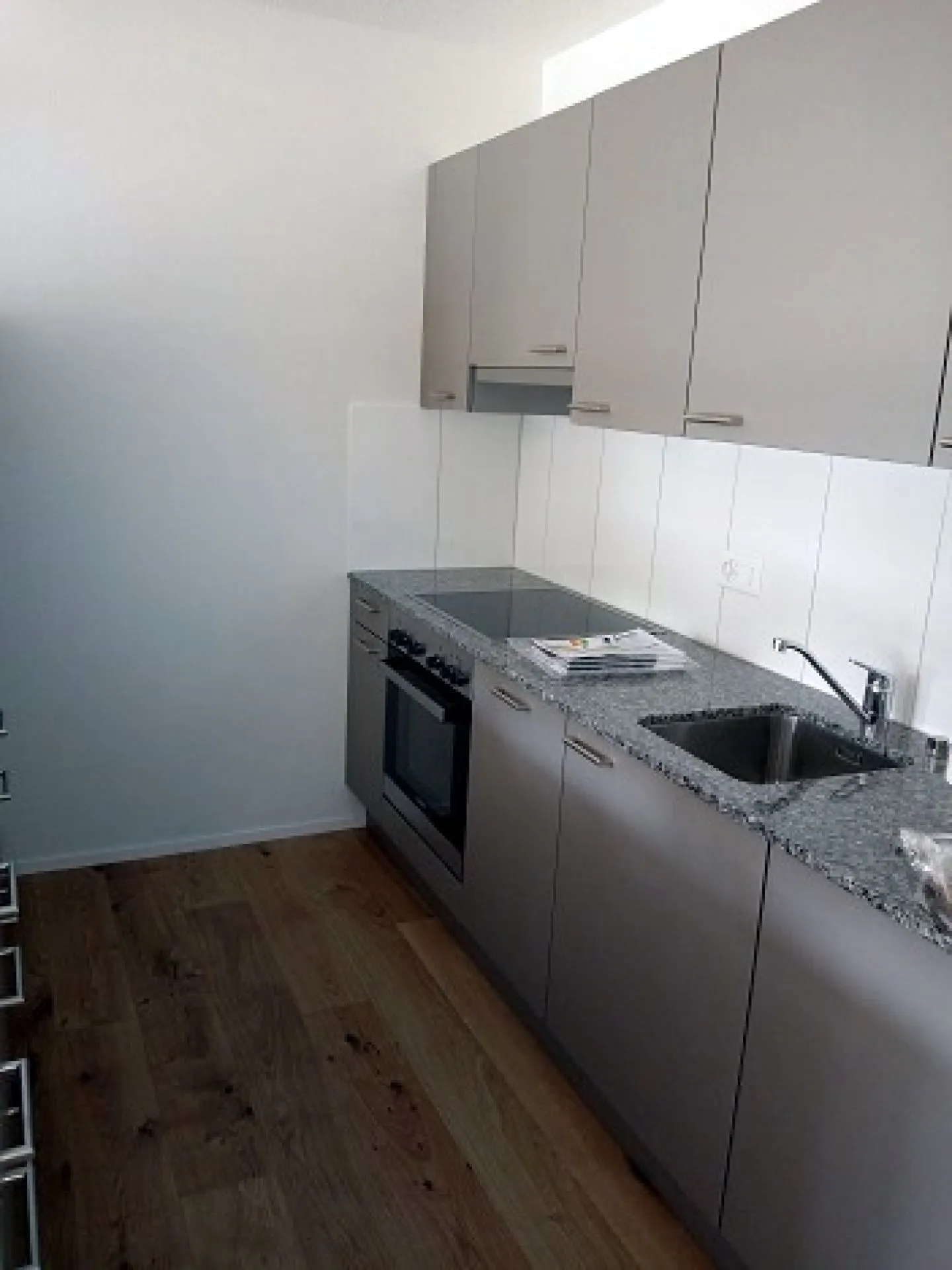 Modernes Apartment in der Natur - Foto 3 von 12
