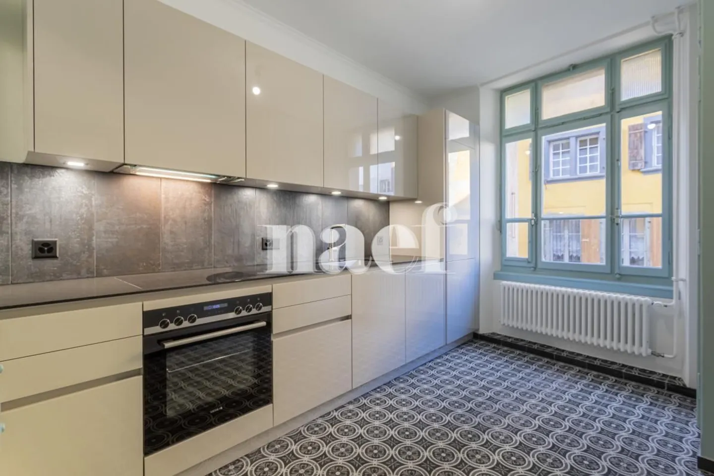 4.5 Room Apartment - Photo 2 of 10