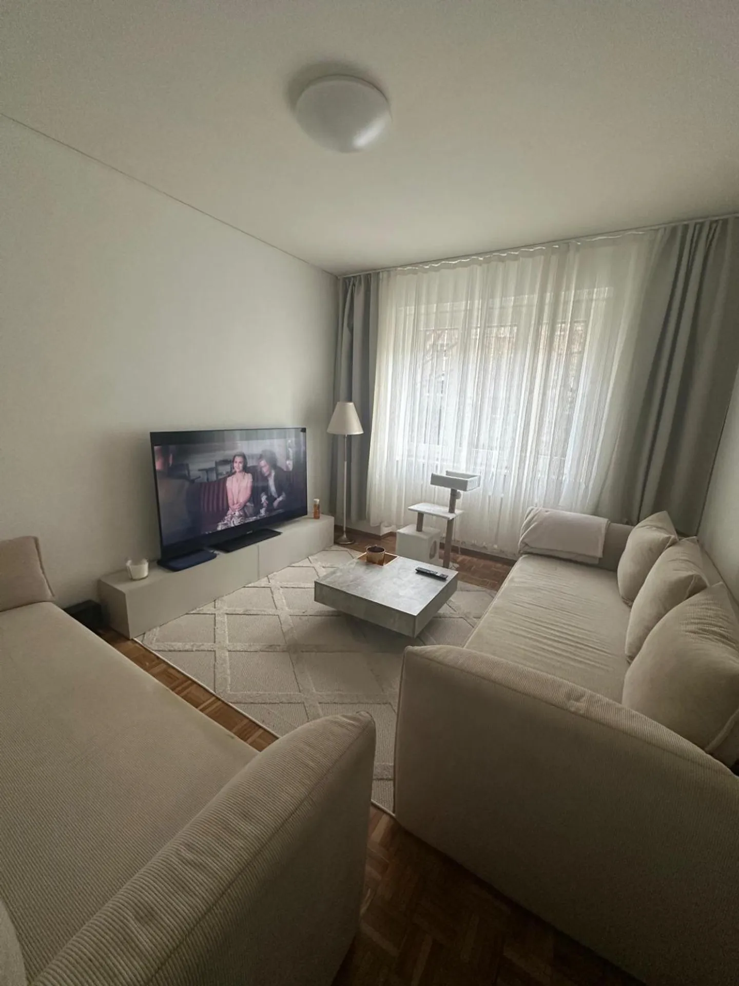 Appartamento in affitto - Foto 1 di 4