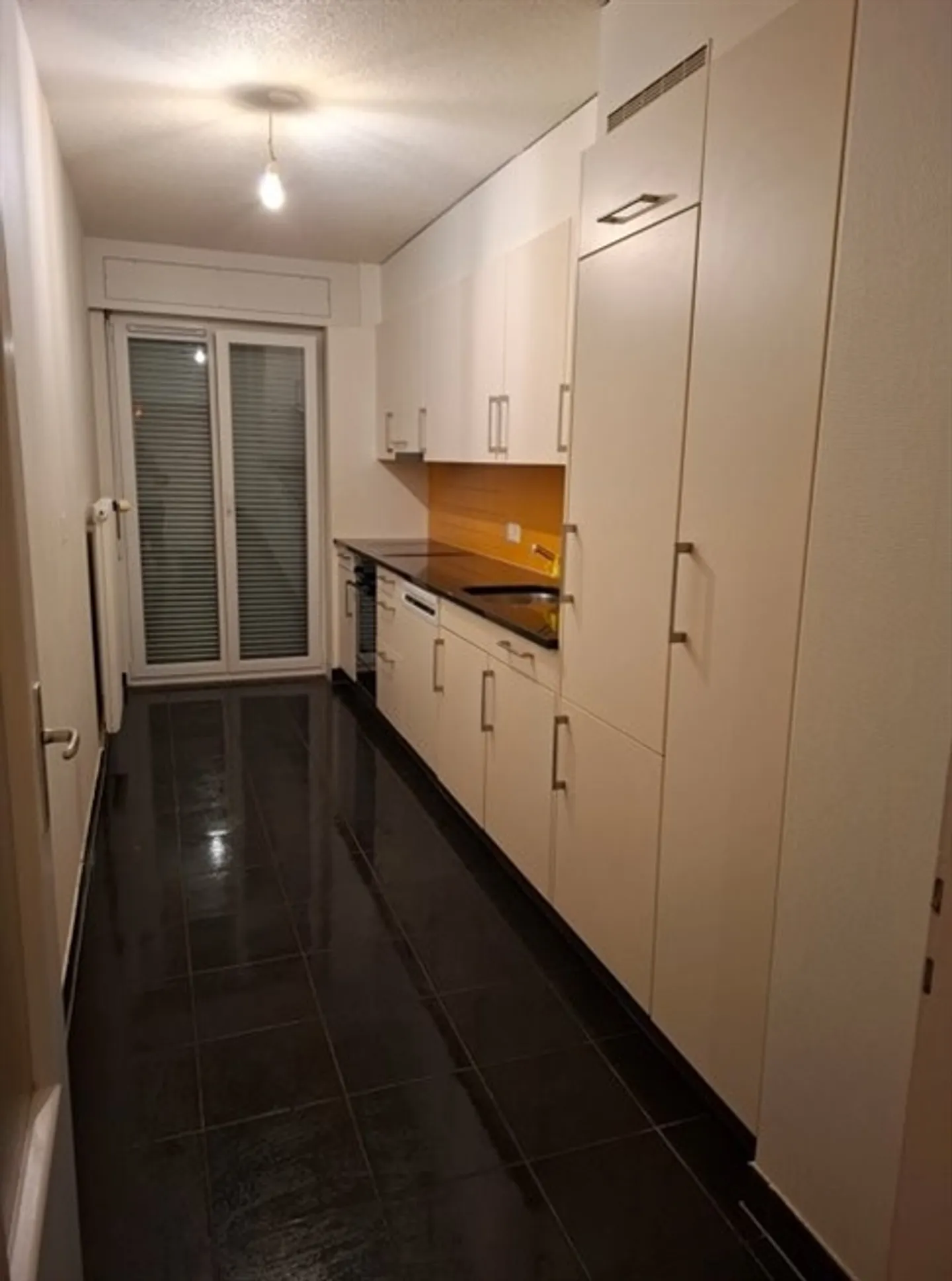 Beautiful 3.5-room apartment on the 5th floor - Photo 3 of 4