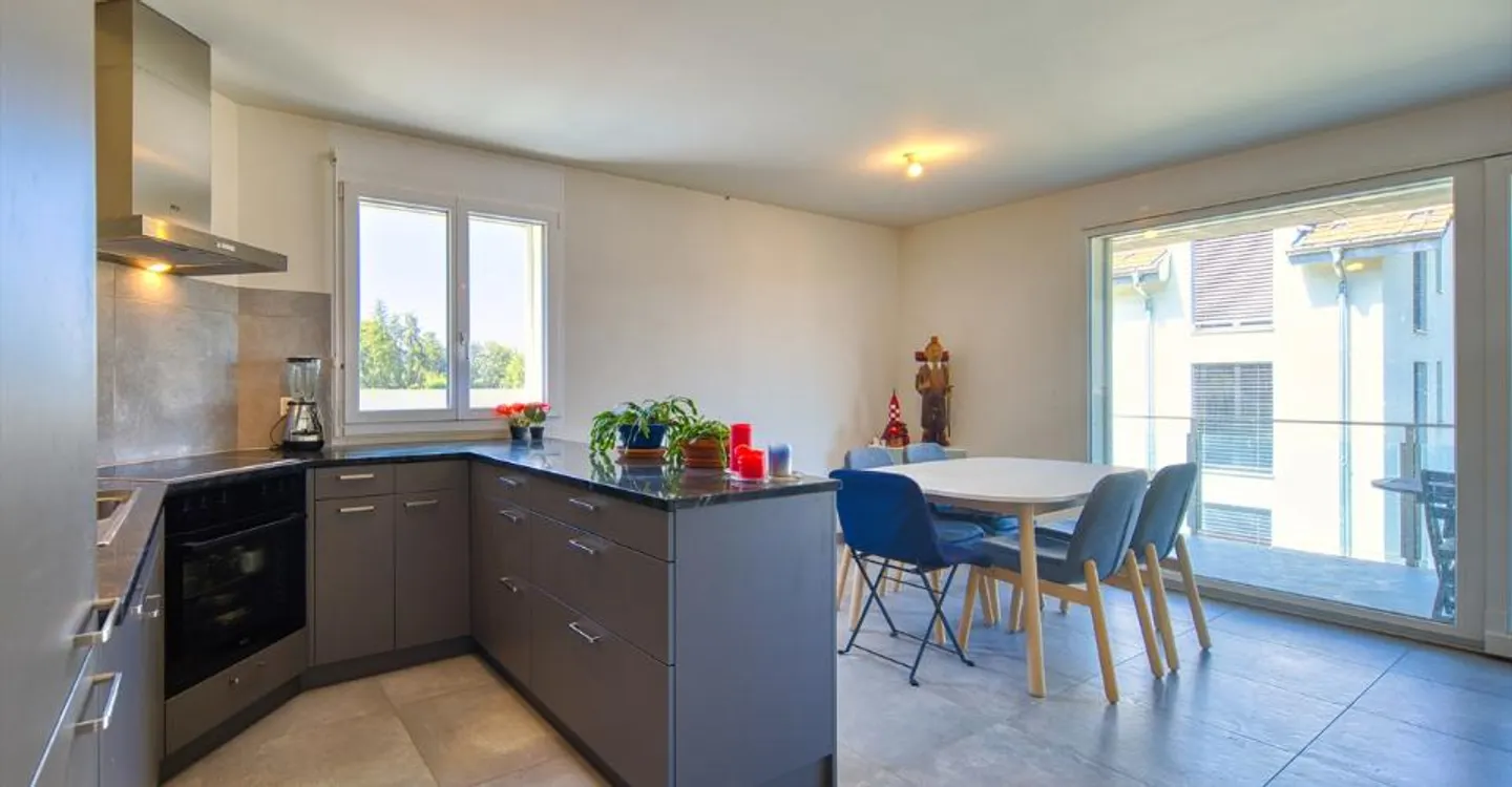 Beautiful 3.5-room apartment with lake view - Photo 6 of 9