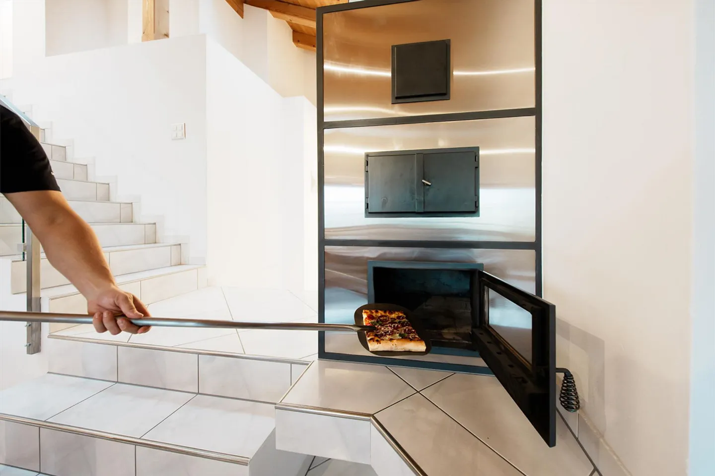 Alpine Living Experience with a View - Photo 8 of 19