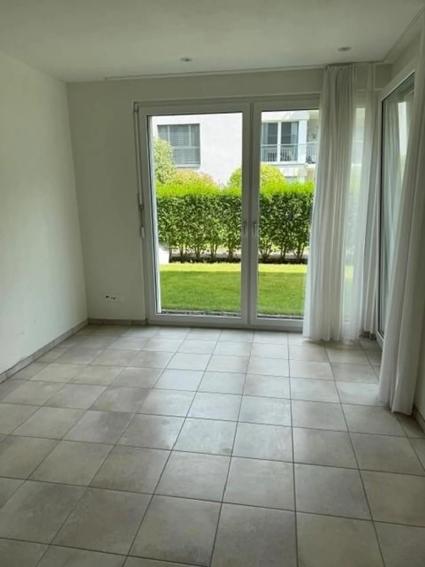 3.5-Zimmer-Gartenwohnung an Top-Lage in Mollis - Photo 15 sur 17