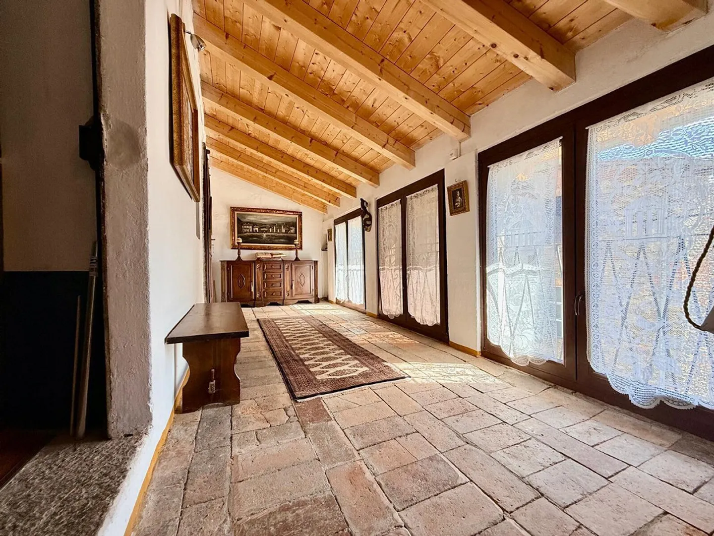 BELLE DEMEURE HISTORIQUE DE 14 PIÈCES DANS LE NOYAU DE SESSA - Photo 6 sur 13