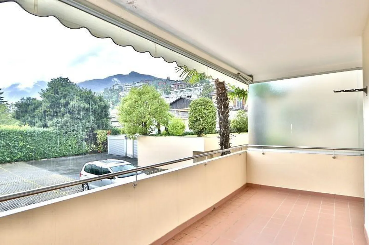 «Appartamento di 4 1/2 locali con piscina, centrale, tranquilla» - Foto 13 di 25