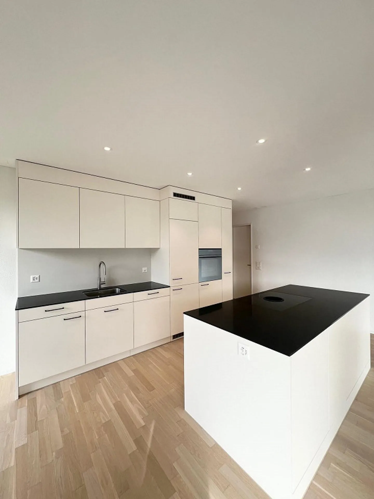 4.5 Zimmerwohnung in Neunkirch - Foto 3 von 13