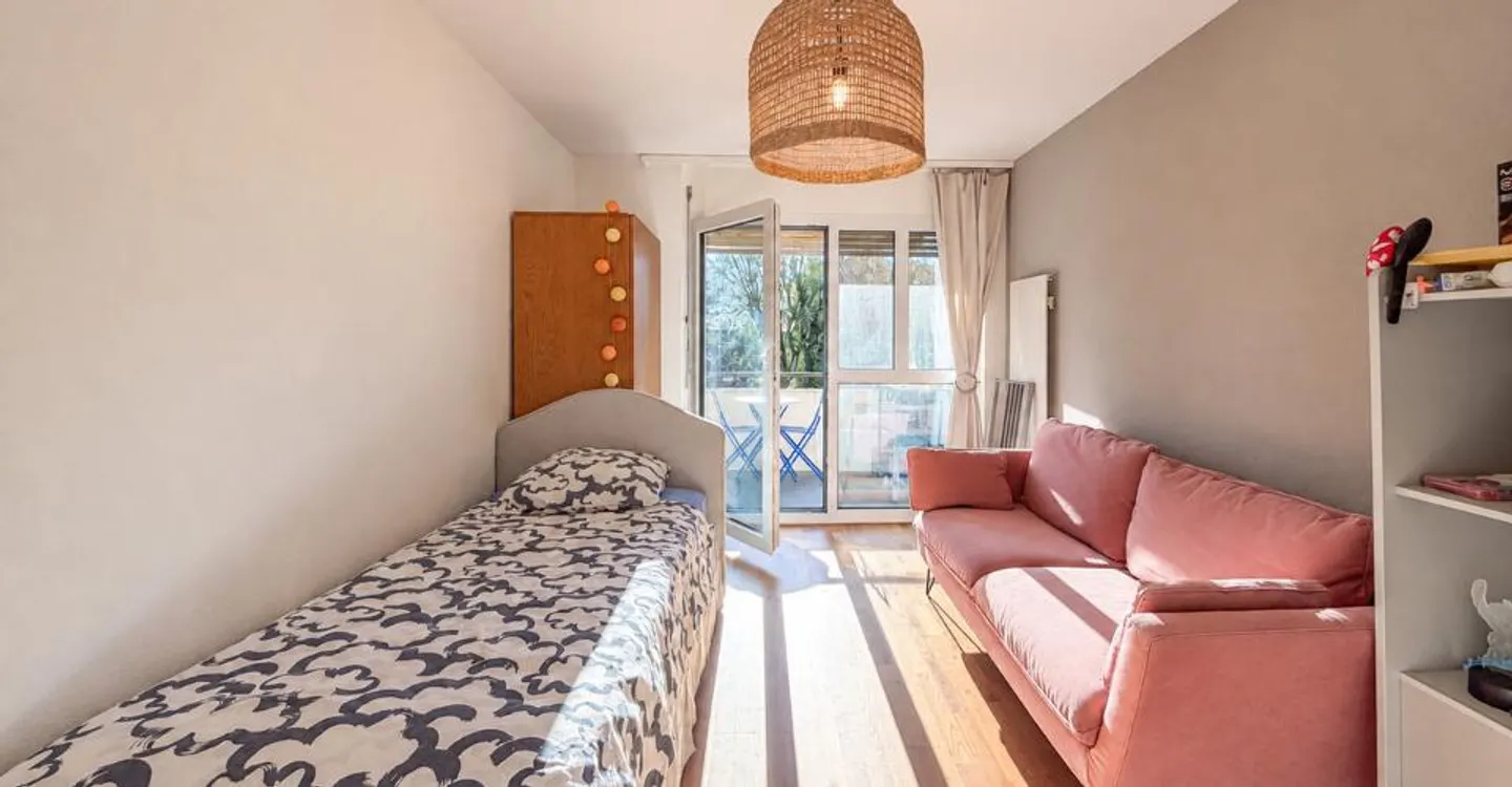 Incantevole appartamento di 4,5 stanze con balcone - Foto 6 di 12