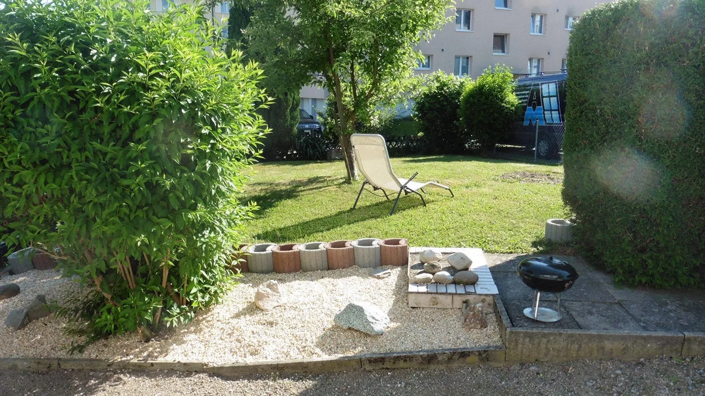Schönes Einfamilienhaus mit Garten zu vermieten - Photo 3 sur 11