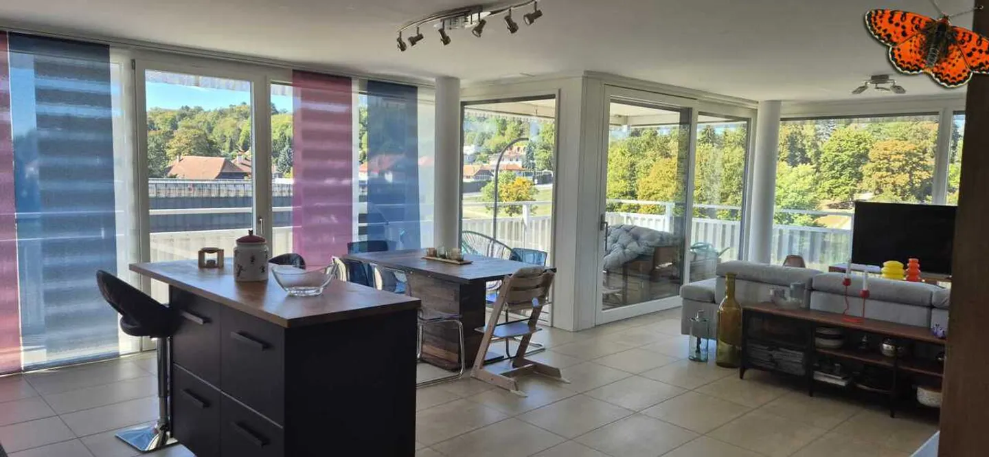 Appartement Moderne avec Balcon - Photo 3 sur 11