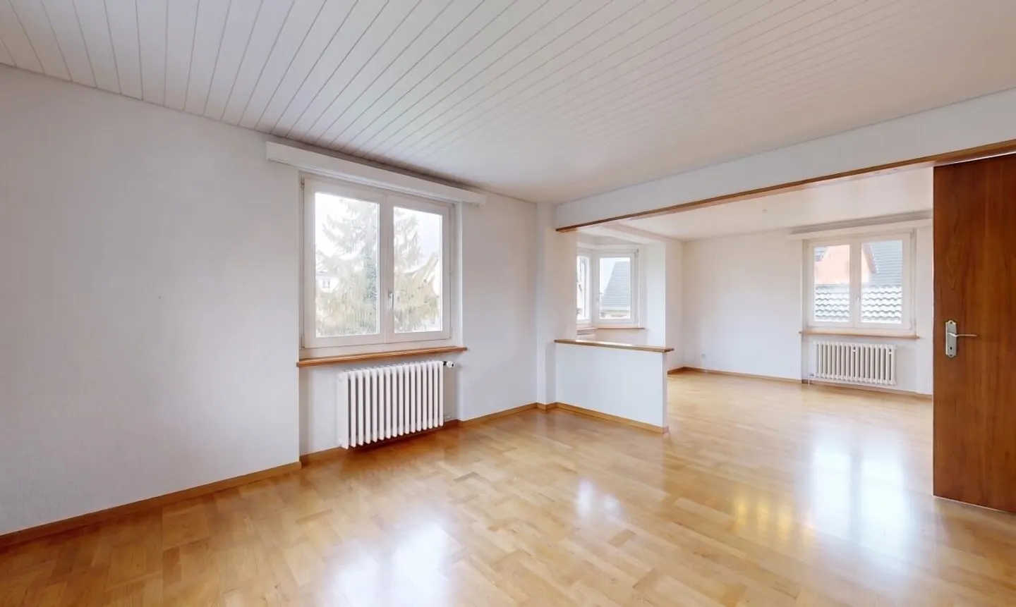 4-Zimmerhaus mit Ausbaupotenzial an ruhiger und doch zentraler Lage - Foto 3 di 11