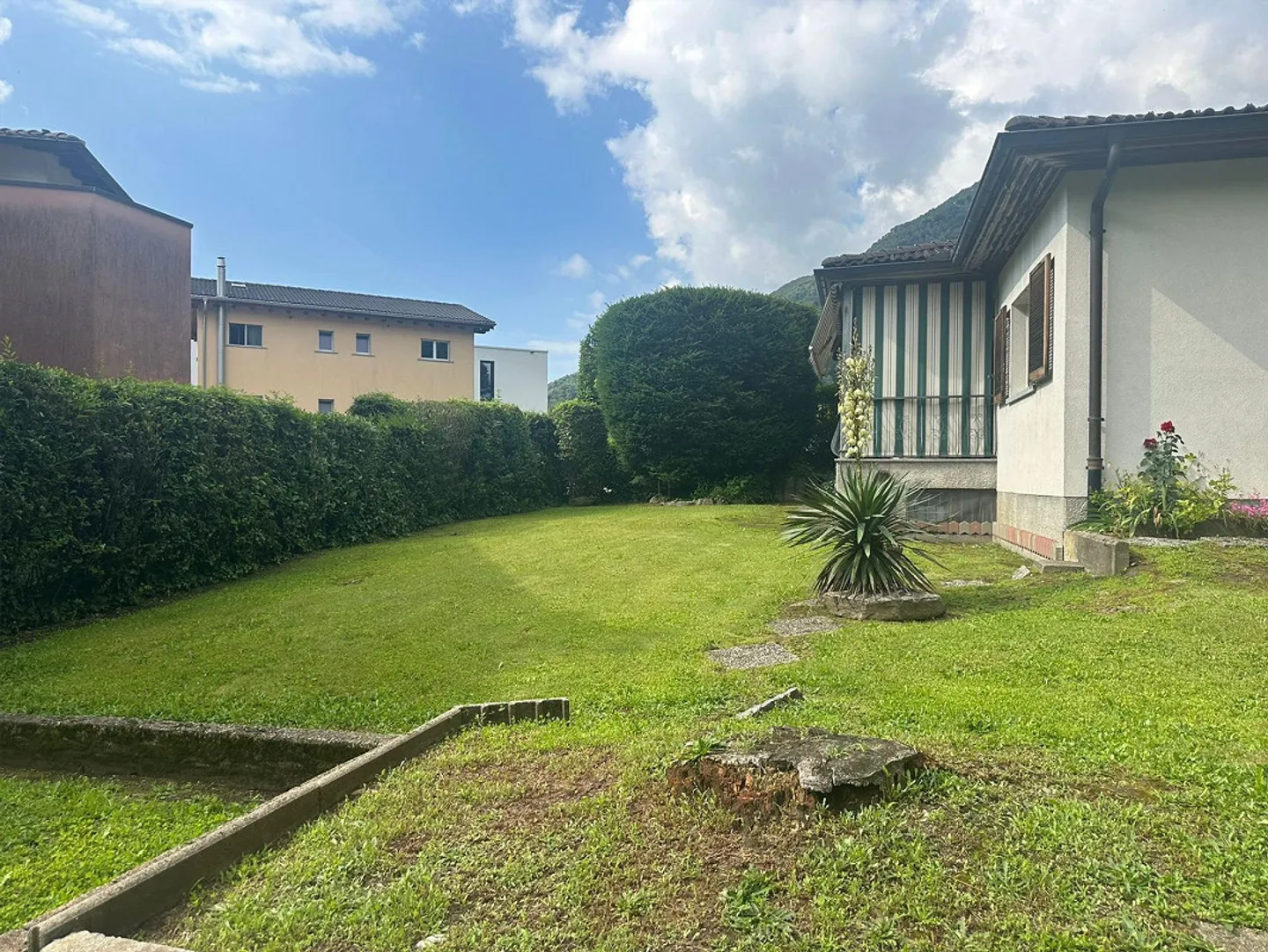 CASA UNIFAMILIARE CON GIARDINO A RIVERA - ID 23530 - Foto 2 di 6